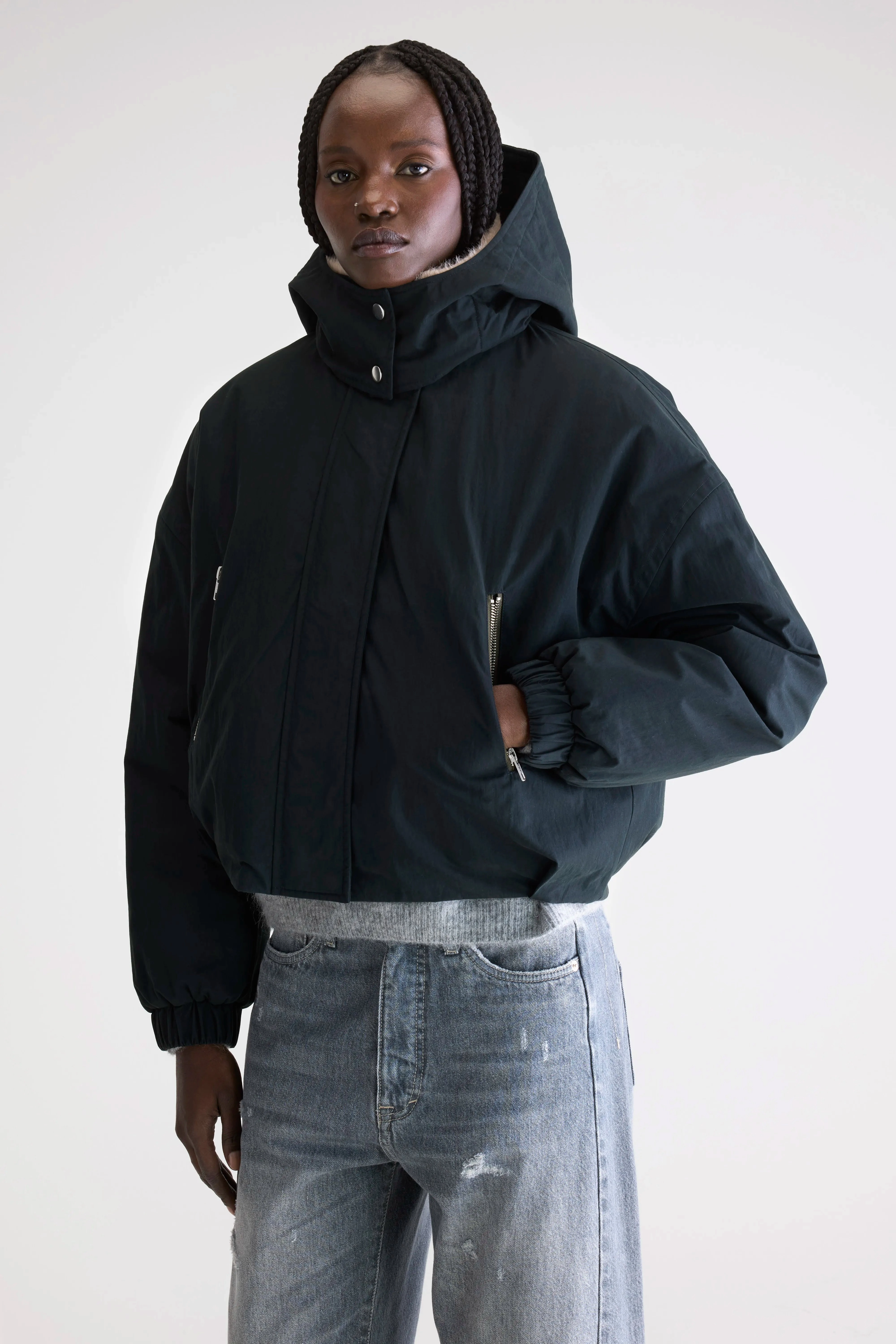 Light Reflective Glow In The Dark Accents Herna cropped jacket (252 / W / BLACK BEAUTY)