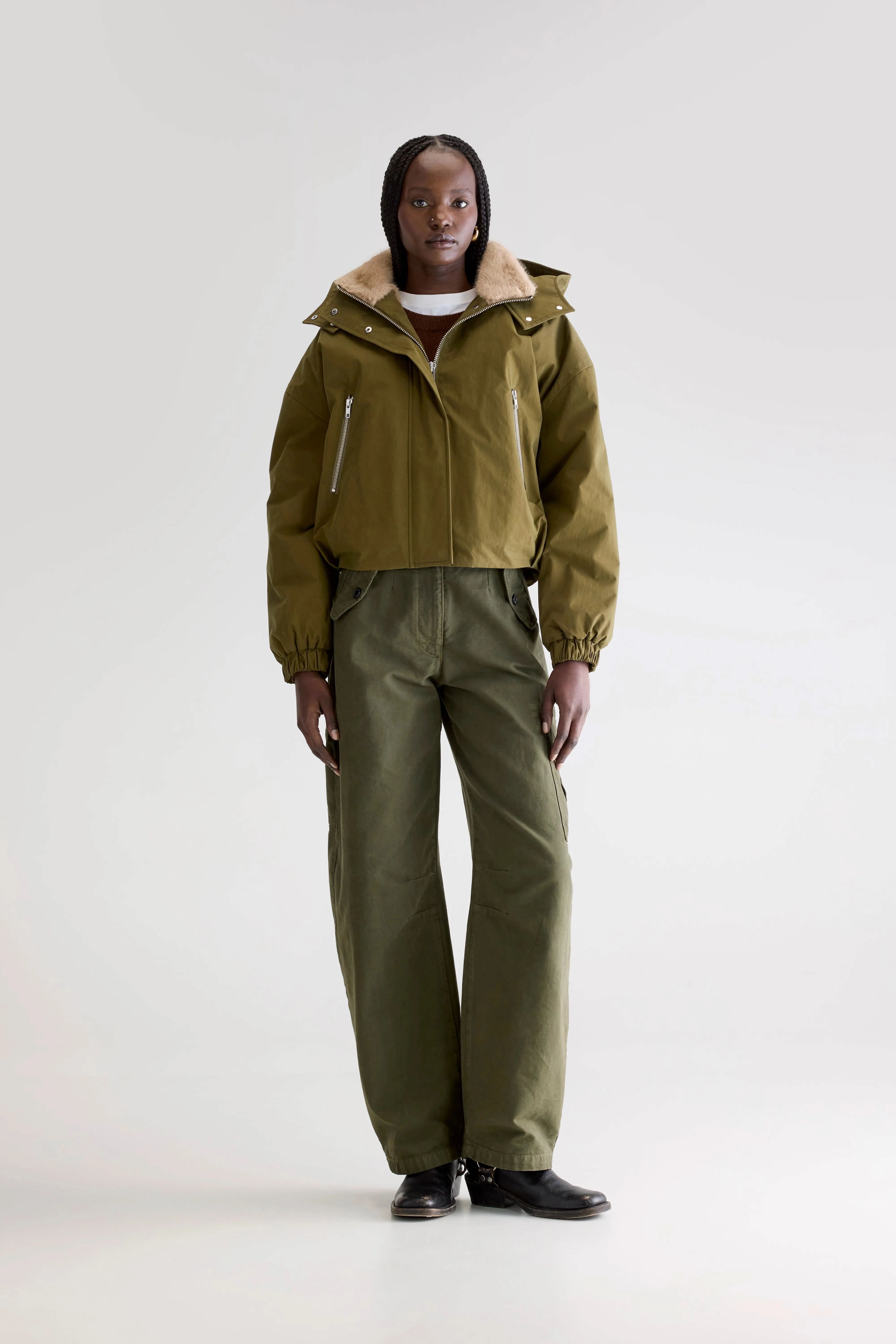 Double Stitched Seams Noise Reducing Fabric Herna cropped jacket (252 / W / MILITARY)