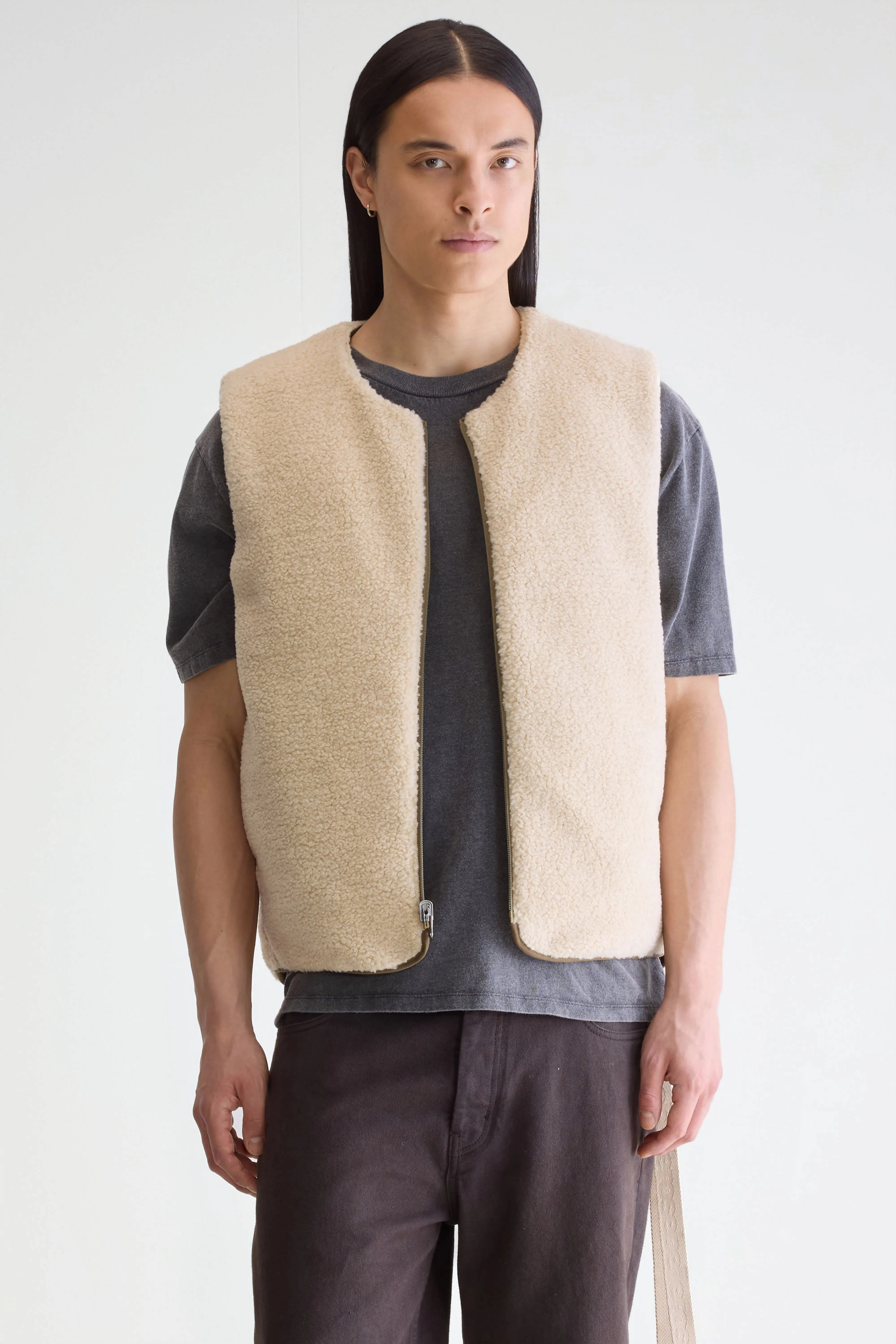 Clean Minimal Look Hocho bodywarmer (252 / M / OLIVE NIGHT)