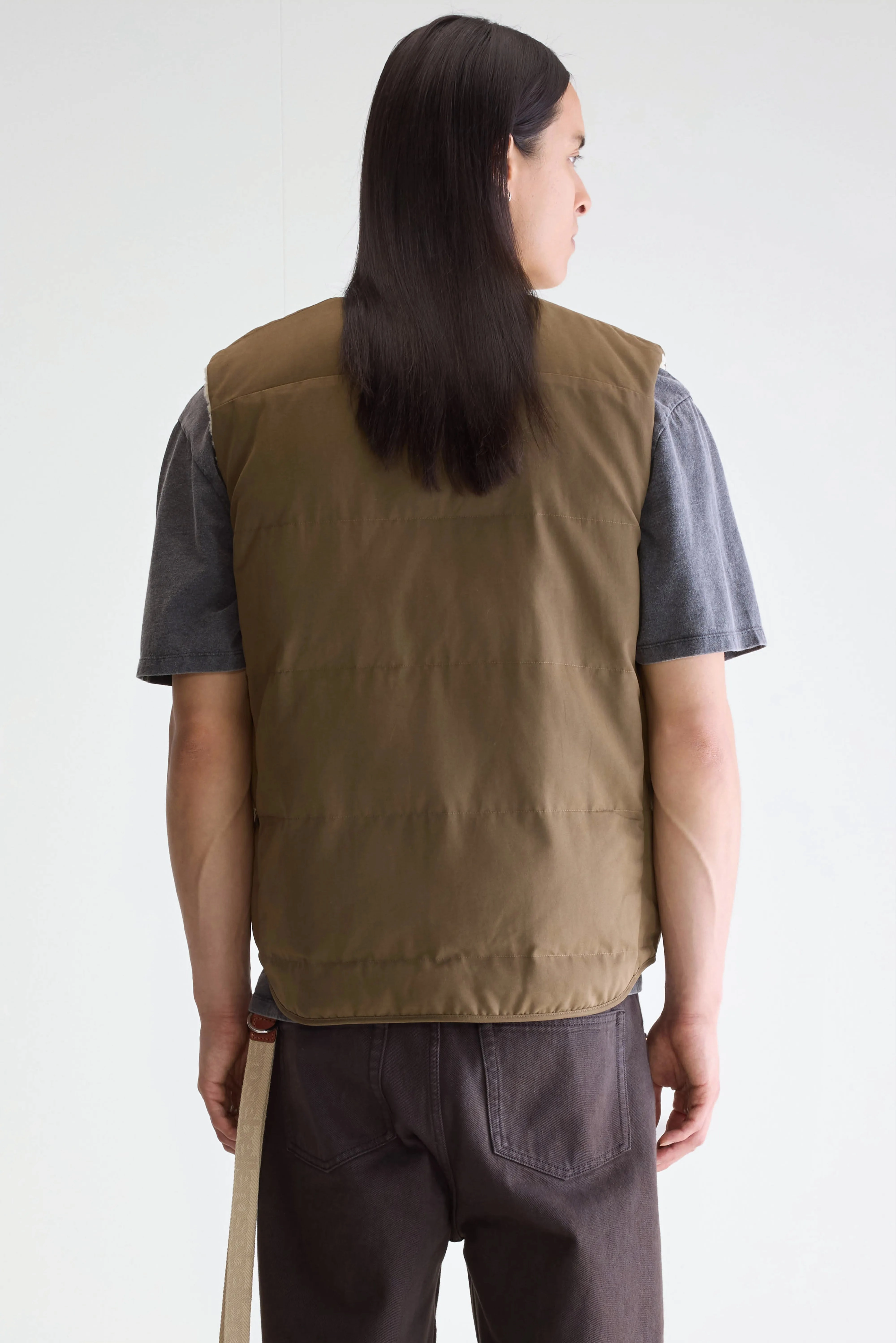 Low Profile Insulation Easy Care Finish Hocho bodywarmer (252 / M / OLIVE NIGHT)