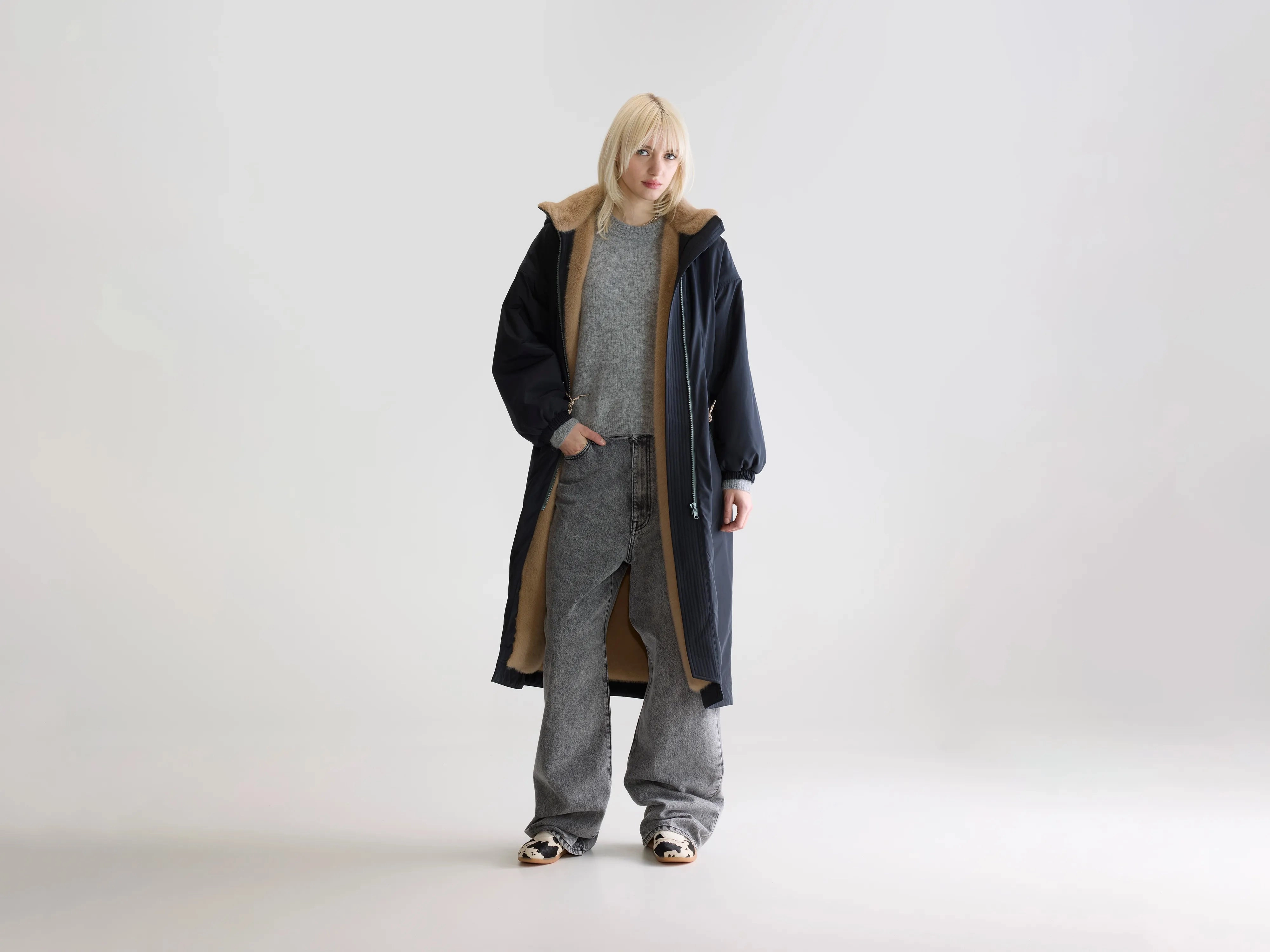 Outdoor Adventure Wear WaterResistantFabric Hosfo hooded coat (252 / W / NAVY)