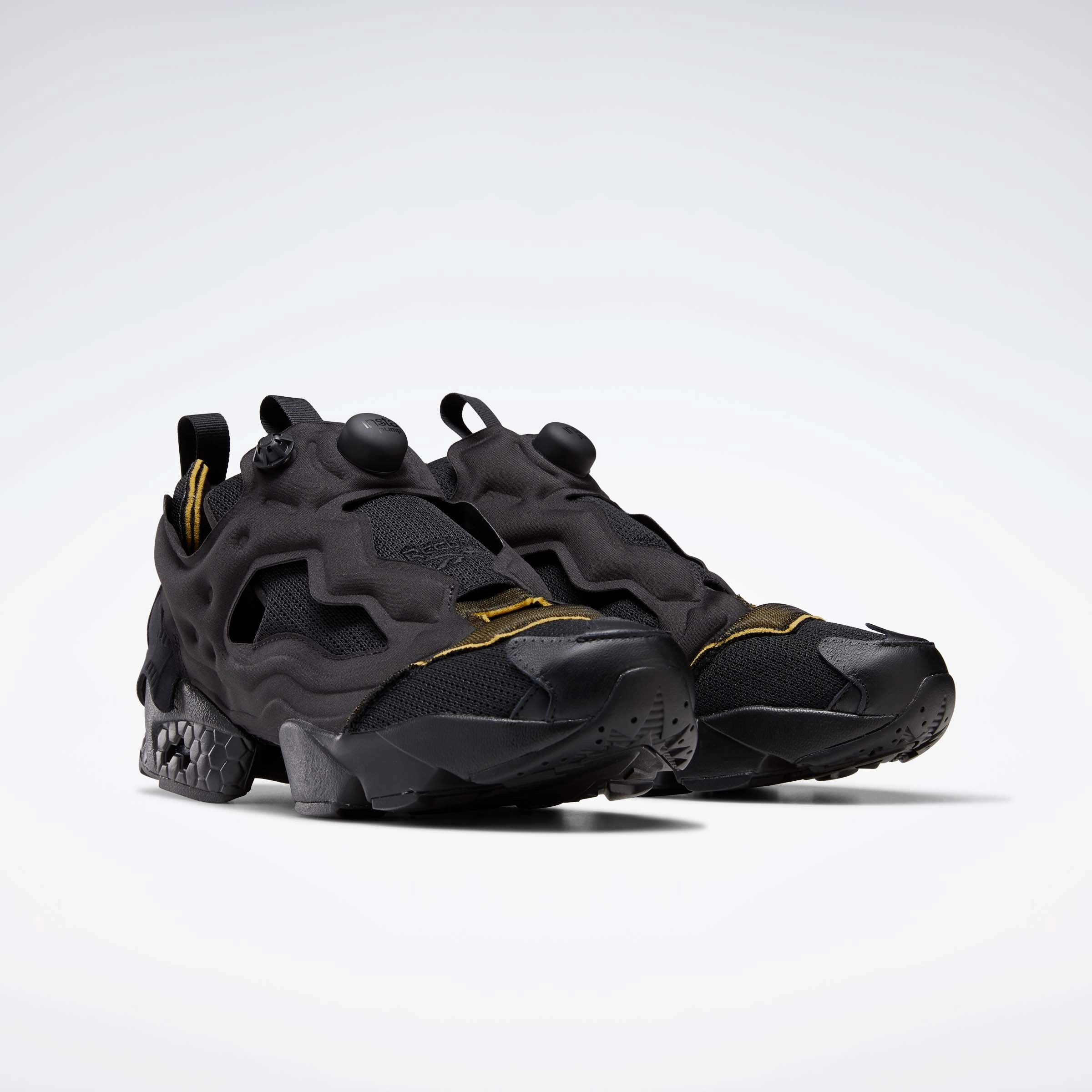 Hybrid Sole Contoured Support Insta Pump Fury Memory Of - Black