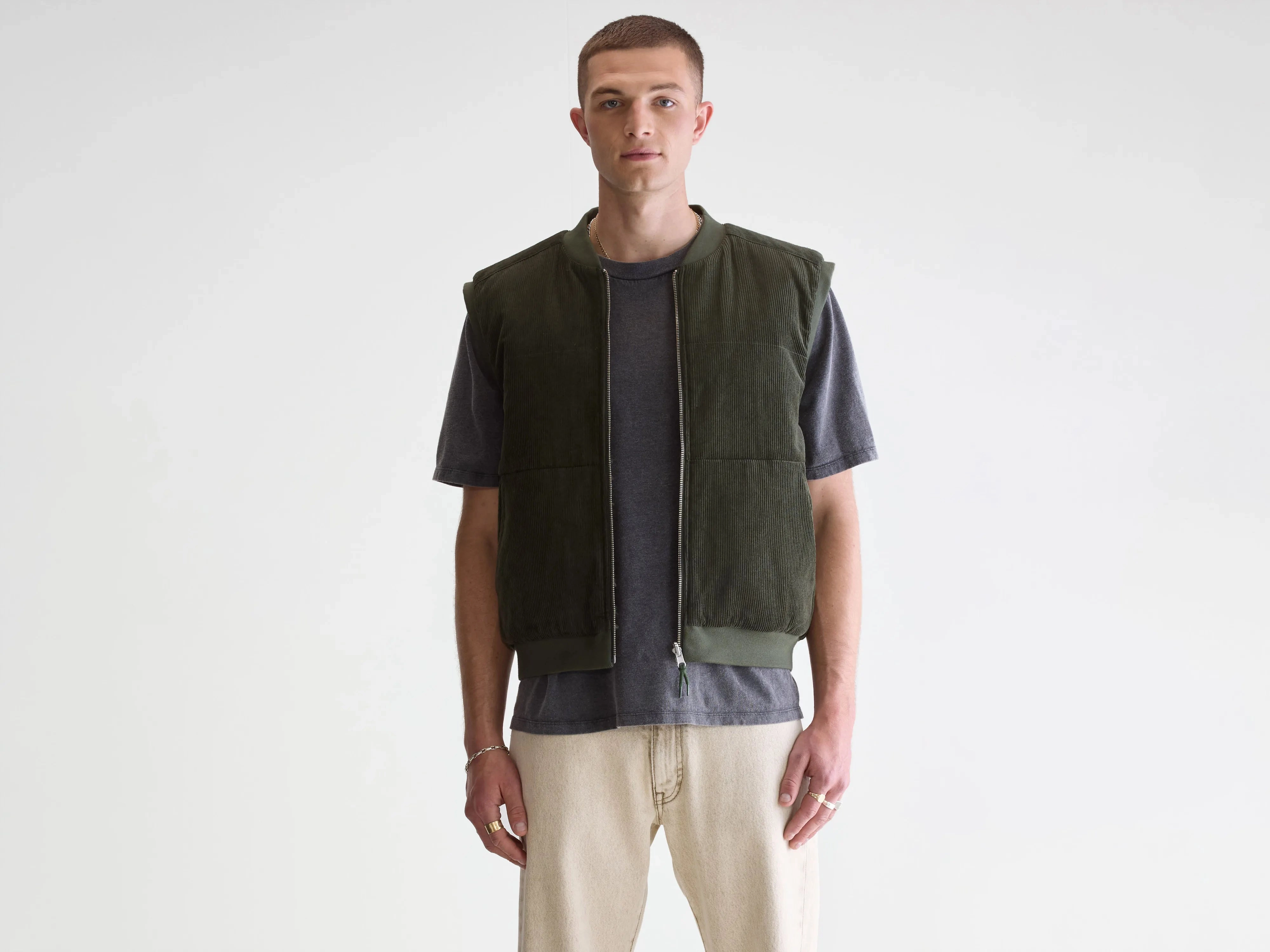 Modular Attachment Points AdjustableHem Jocko bodywarmer (252 / M / DARK OLIVE)