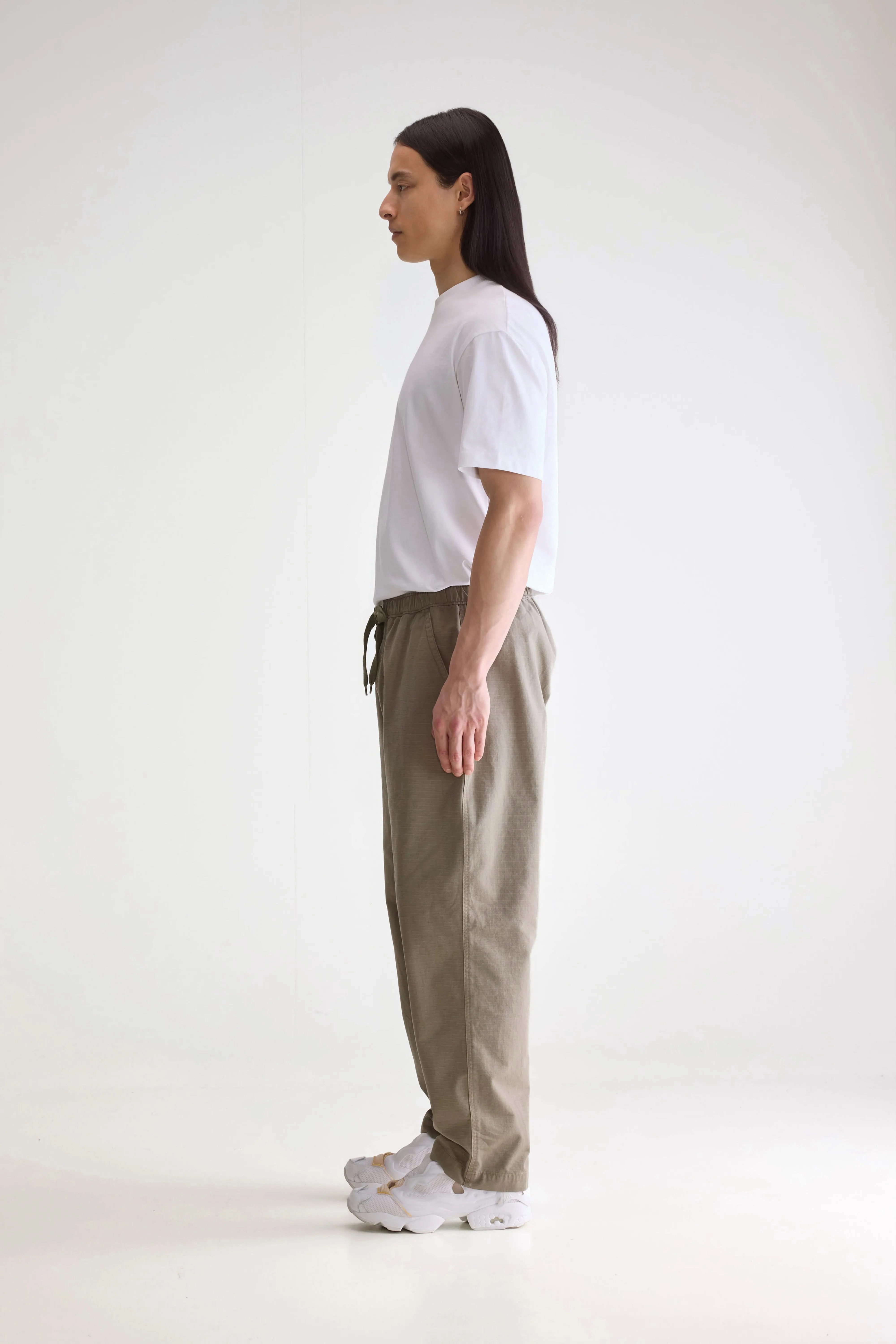 Body-Hugging Fit Julius baggy trousers (252 / M / DUSTY OLIVE)