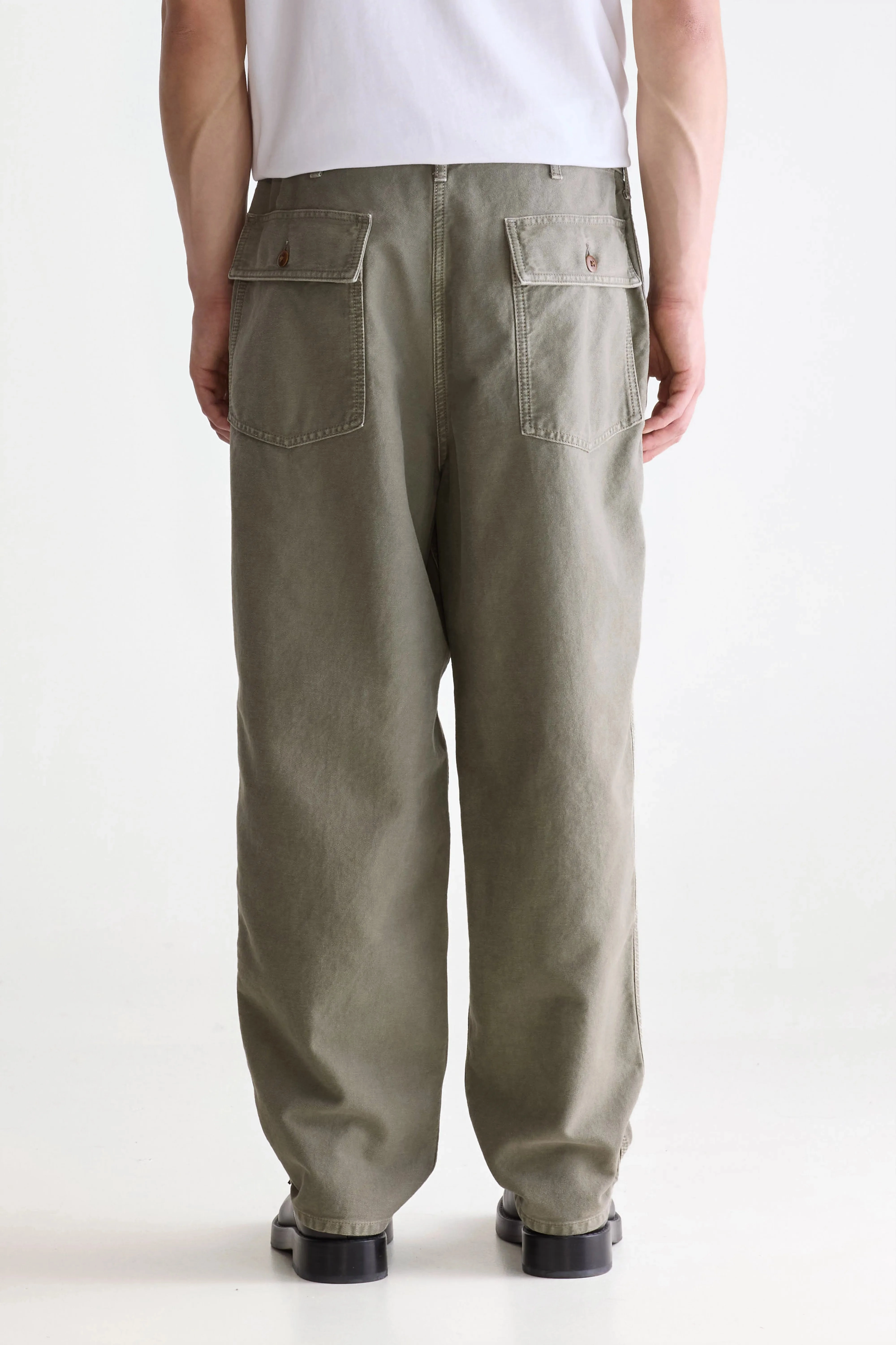 Kargo cropped cargo trousers (252 / M / DUSTY OLIVE) WindResistantMaterial Layer-Friendly