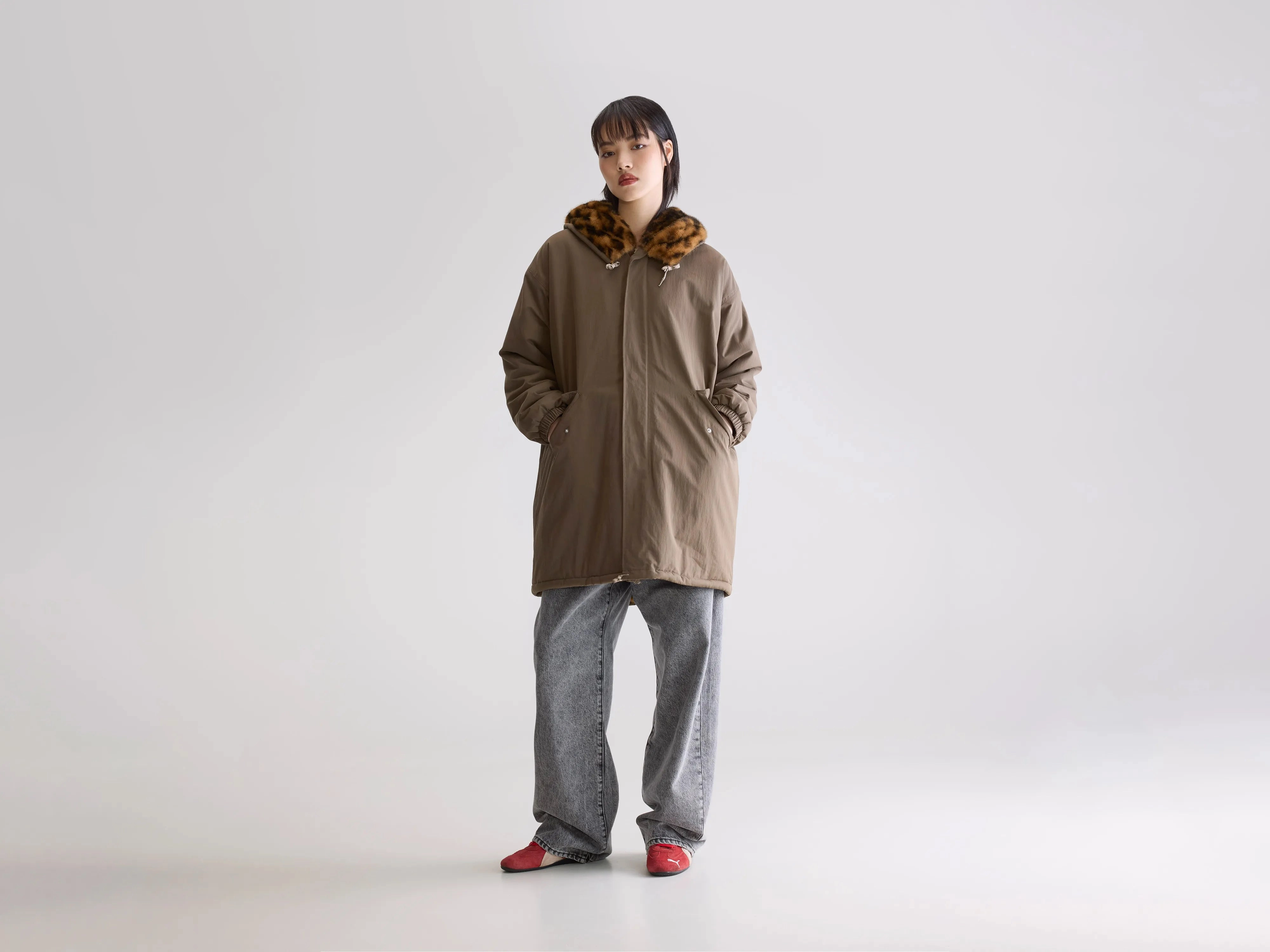 Laos hooded parka (252 / W / SAGE) Insulated Warmth Weight Distribution System