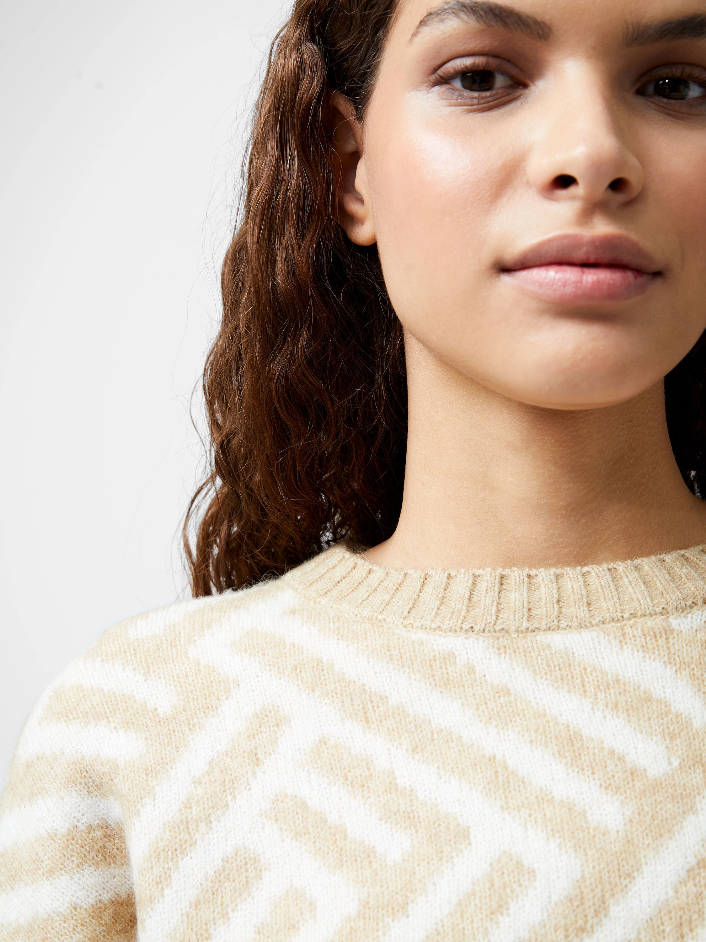 Martina Graphic Sweater MoistureWicking Fabric