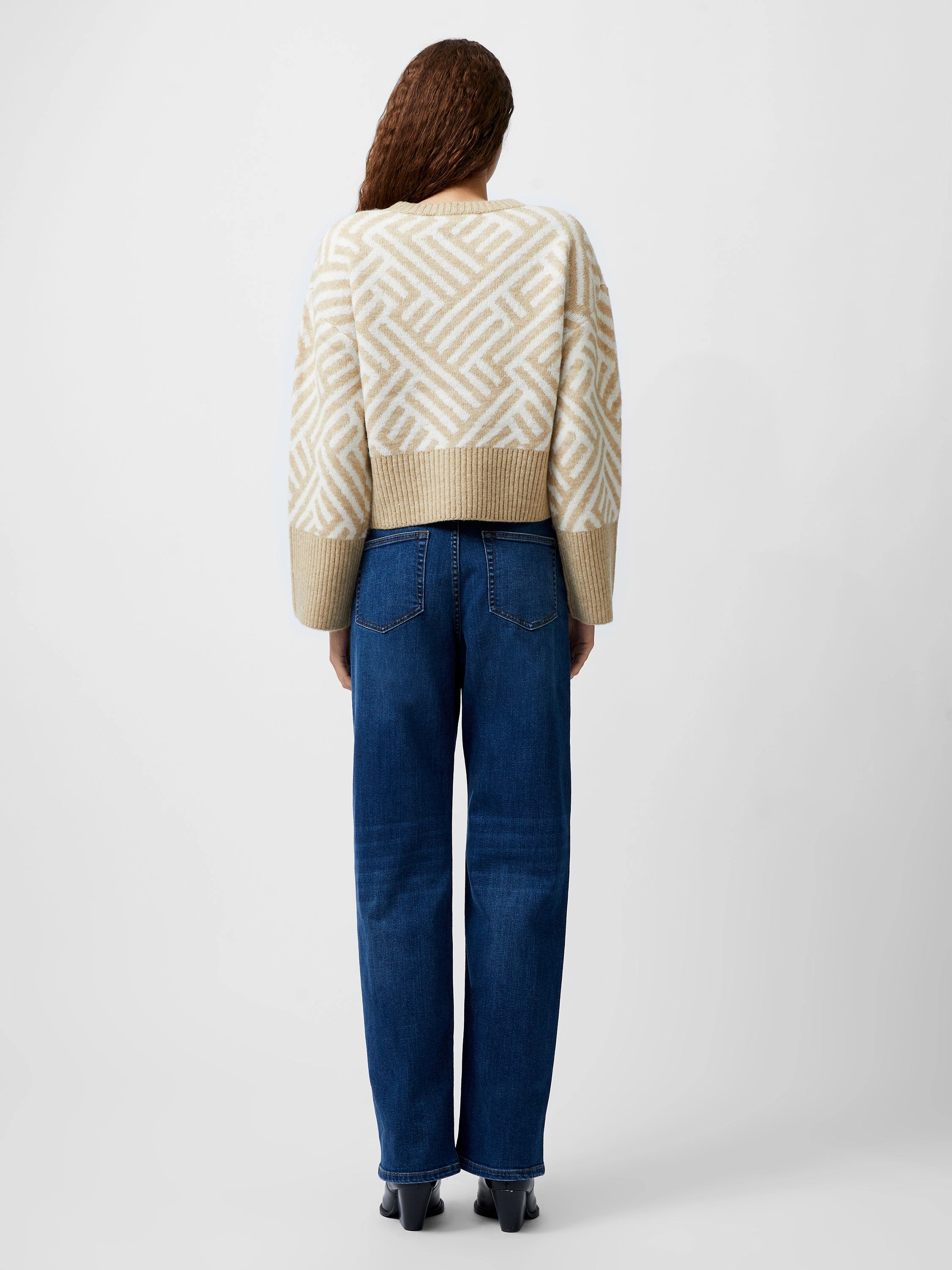 Martina Graphic Sweater AntiStatic Finish Lattice Ventilation Weave