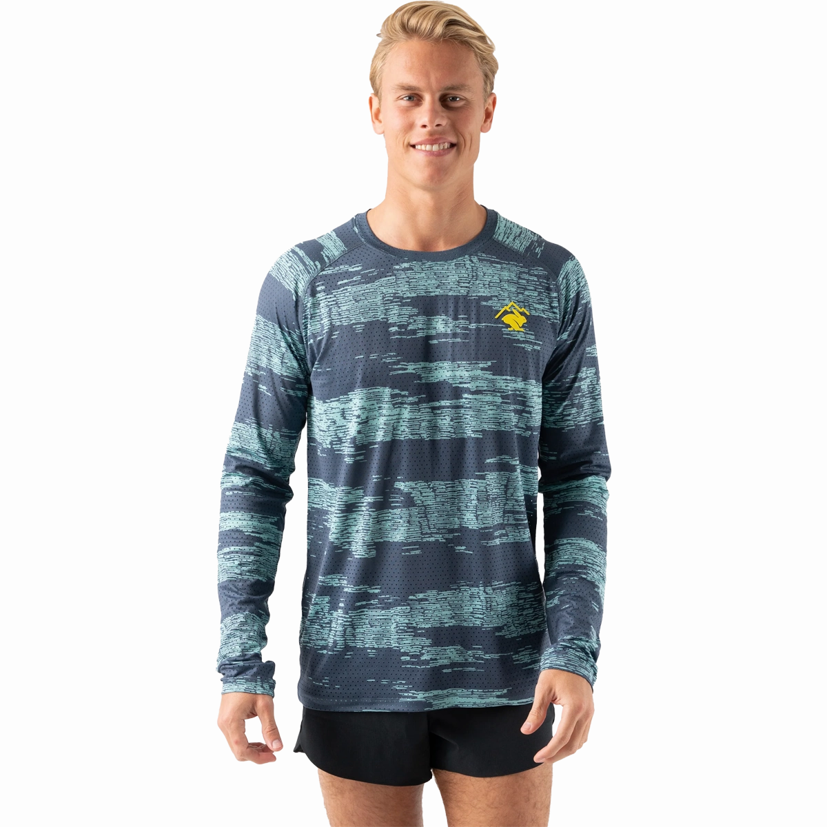 Straight fit Men's EZ Tee Perf Long Sleeve Trail
