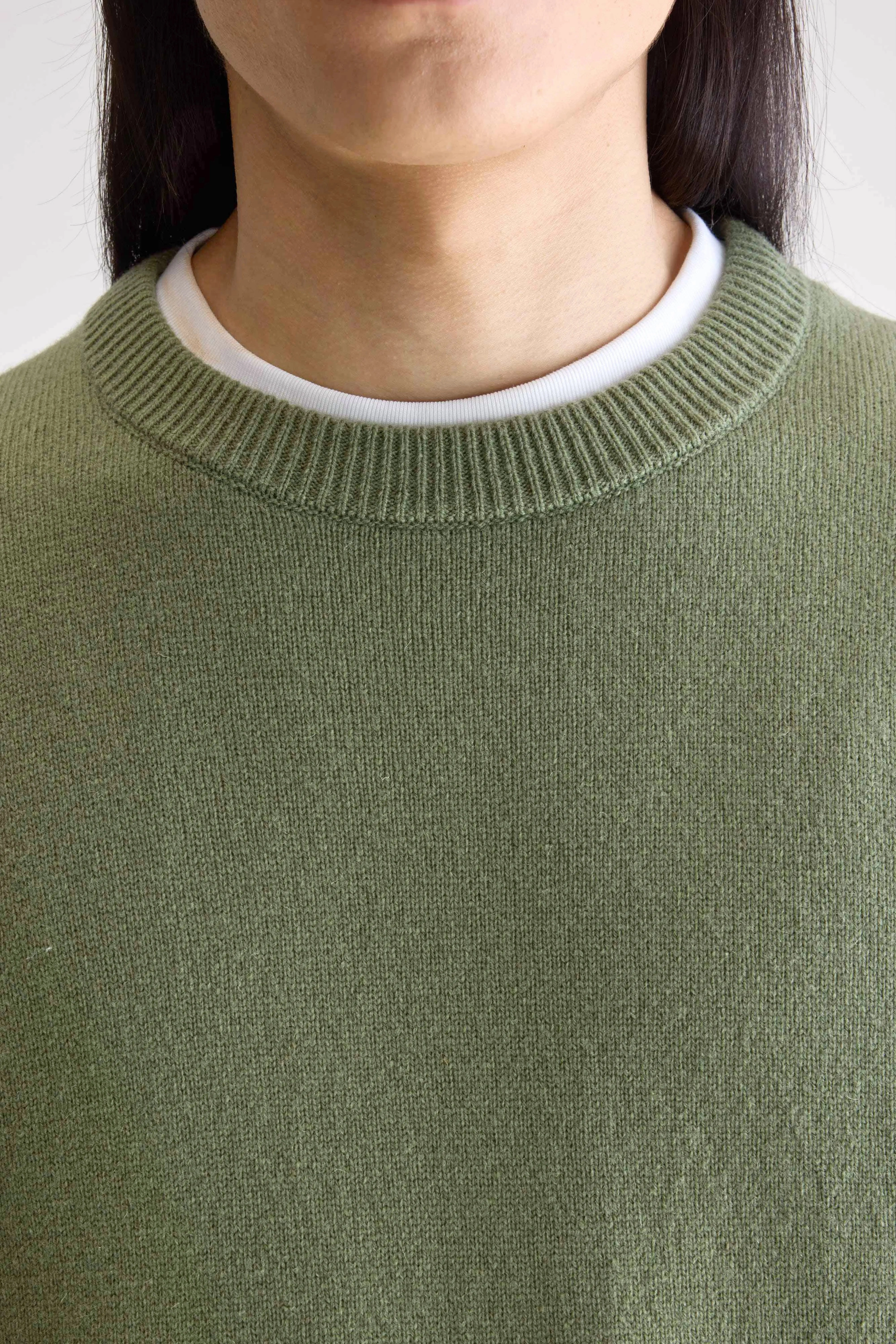 Donoon crewneck sweater (252 / M / EUCALYPTUS) Subtle Detail Travel Casual Wear