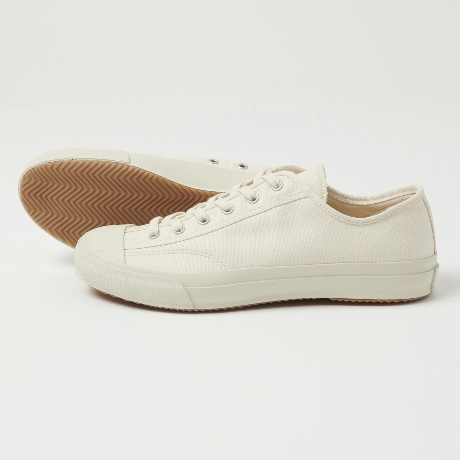 Heat Resistant Midsole Moonstar 'Gym Classic' Rubber Sole Canvas Sneaker - White