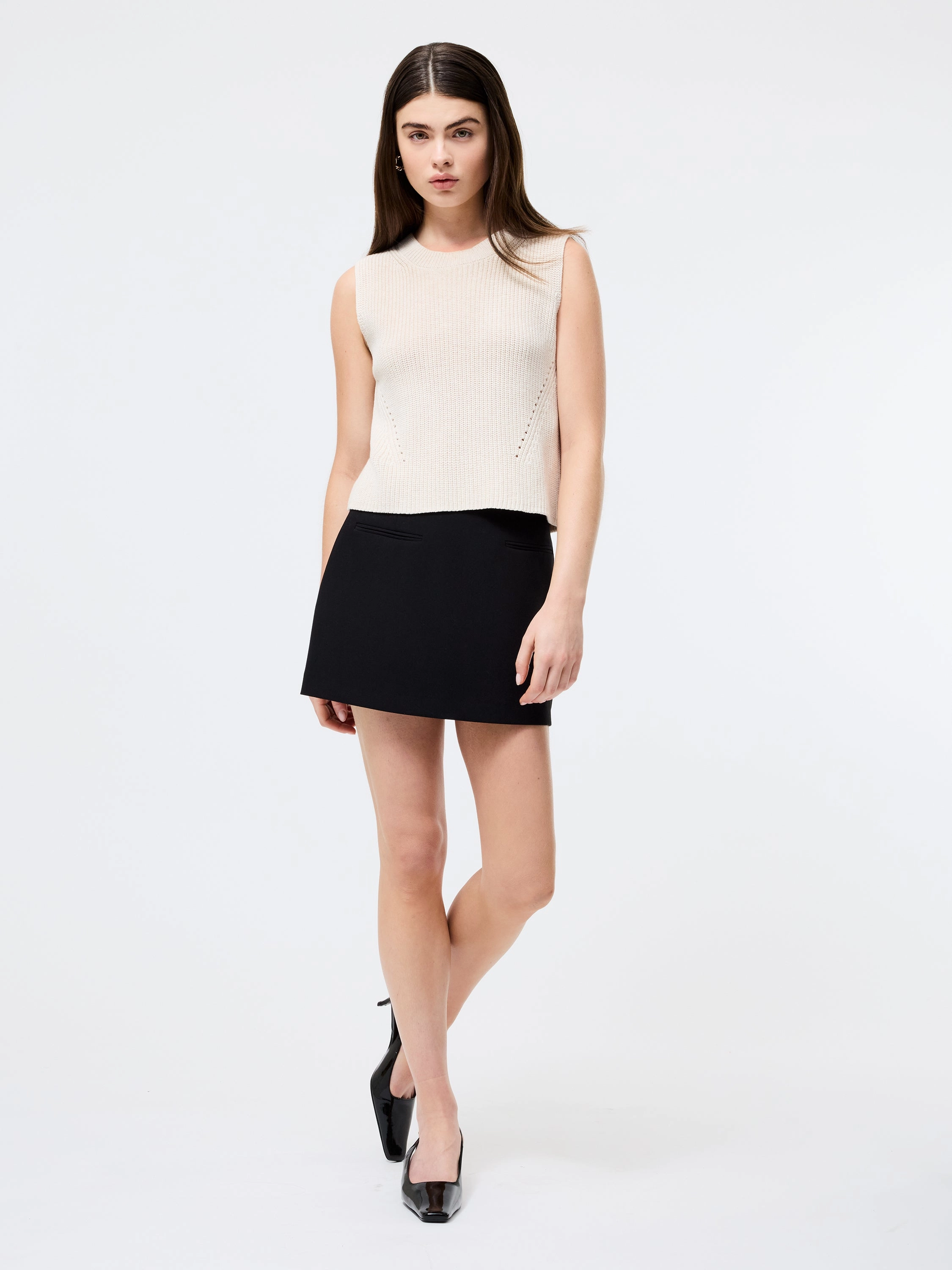 AntiStatic Coating Water Repellent Finish Mozart Crewneck Sleeveless Vest