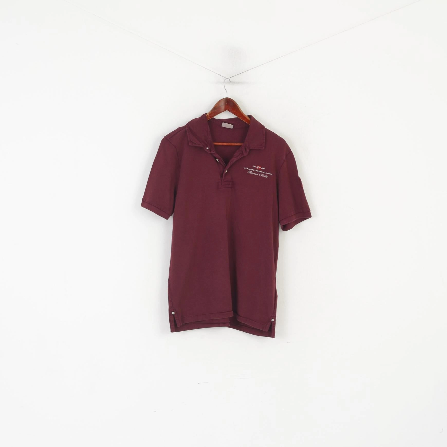 Napapijri Men L Polo Shirt Burgundy Cotton Detailed Buttons Classic Uniform Top All Weather Wear fade resistant color