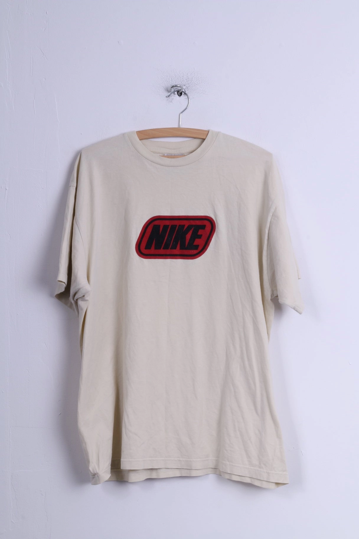 Comfortable Style Airflow Ventilation System Nike Mens XL T- Shirt Cream Cotton Crew Neck Logo Graphic Top