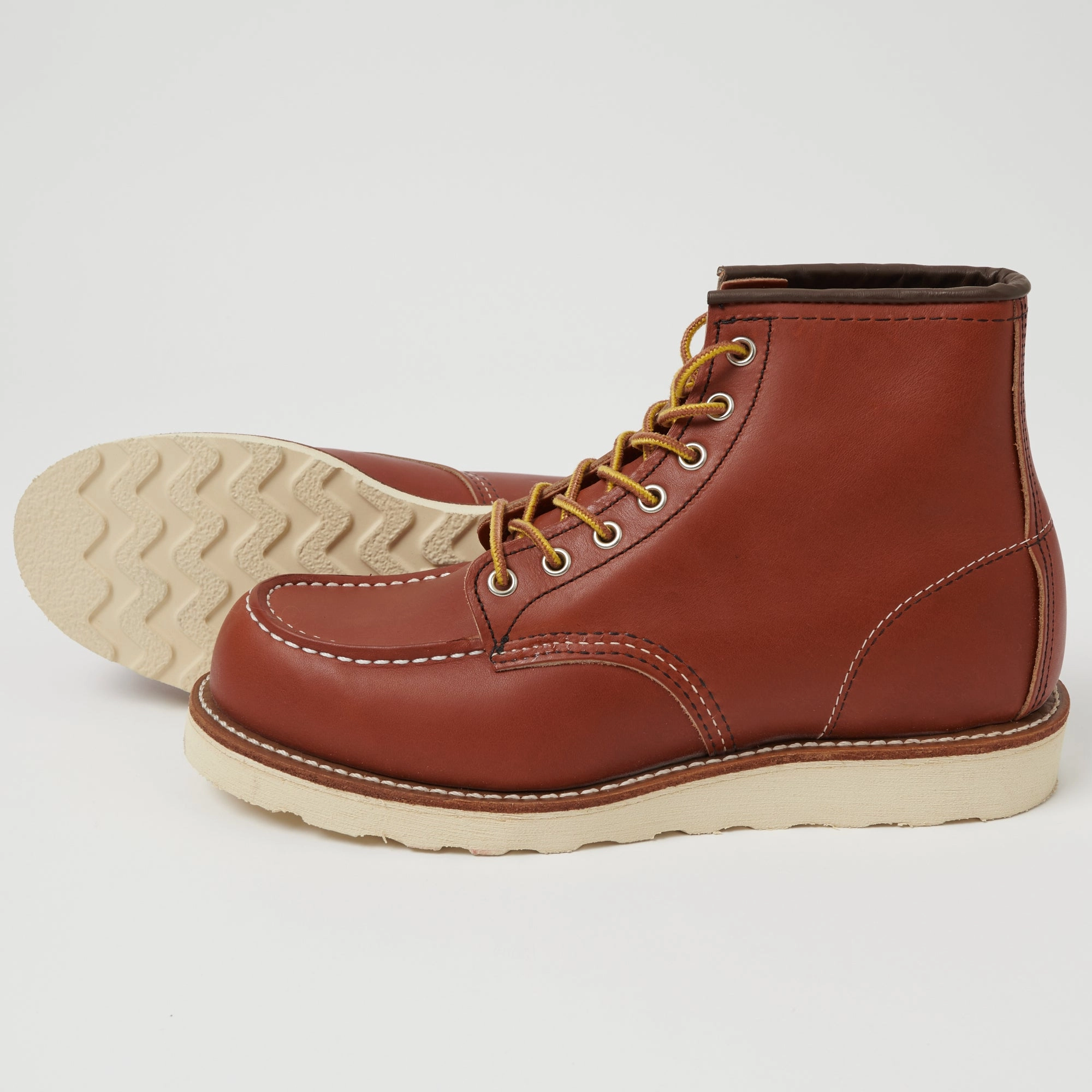 Red Wing 8131 Moc Toe Boots - Oro Russet Essential Footwear