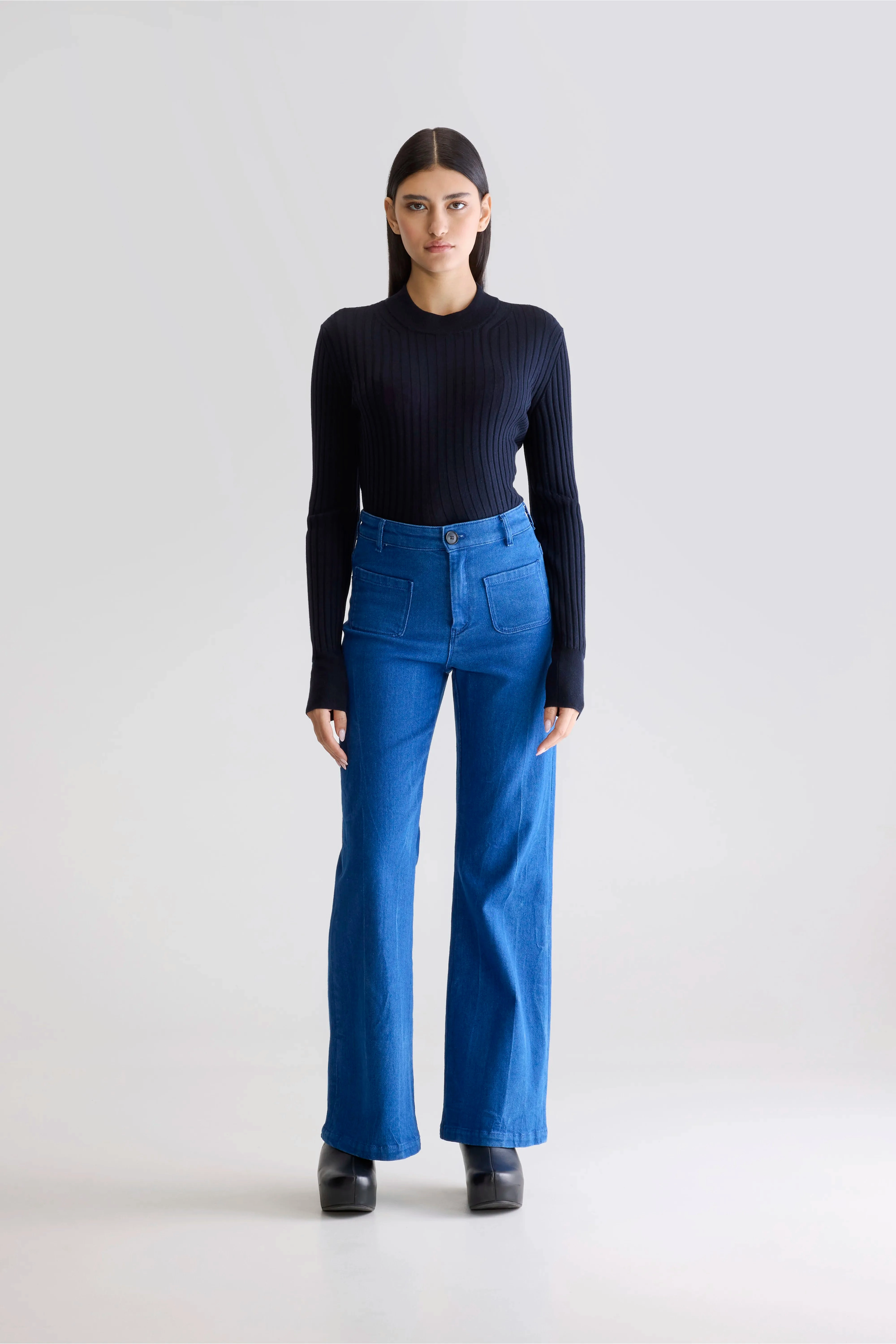 Secure Closure System Park flared trousers (252 / W / ONE WASH)