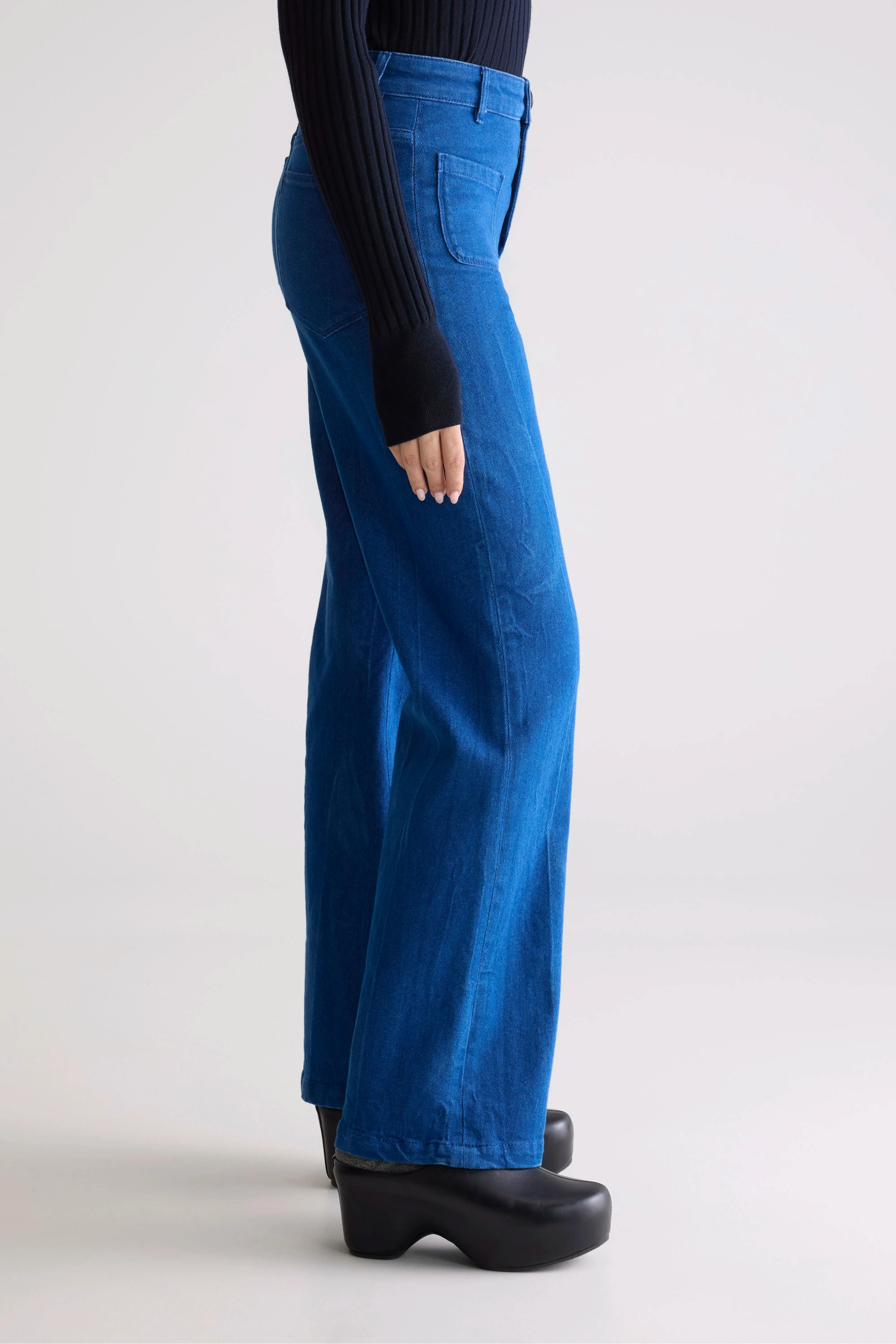 Park flared trousers (252 / W / ONE WASH) Outfit Ready Style Plain Favorite