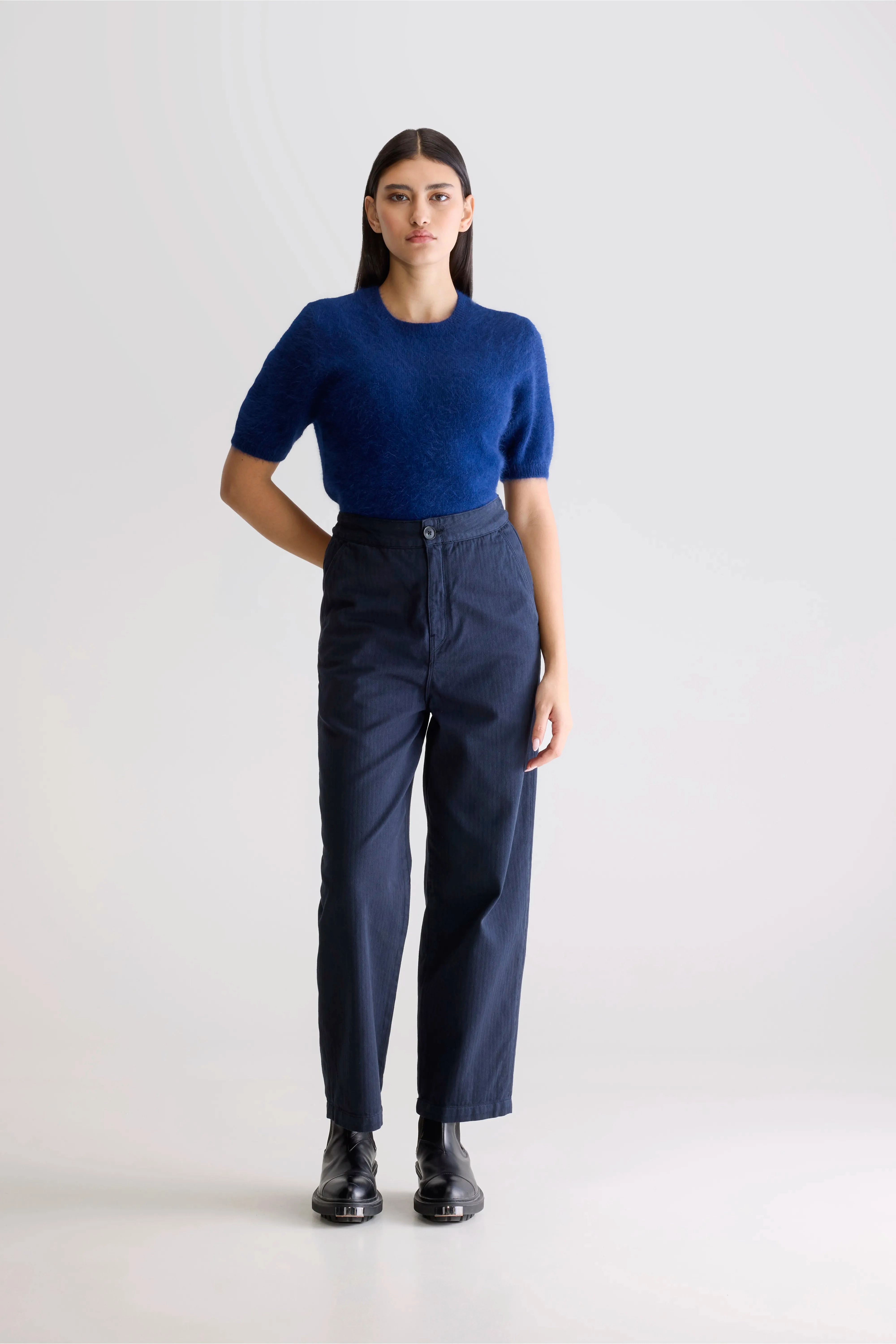 Soft Fabric Pasop relaxed trousers (252 / W / NAVY)