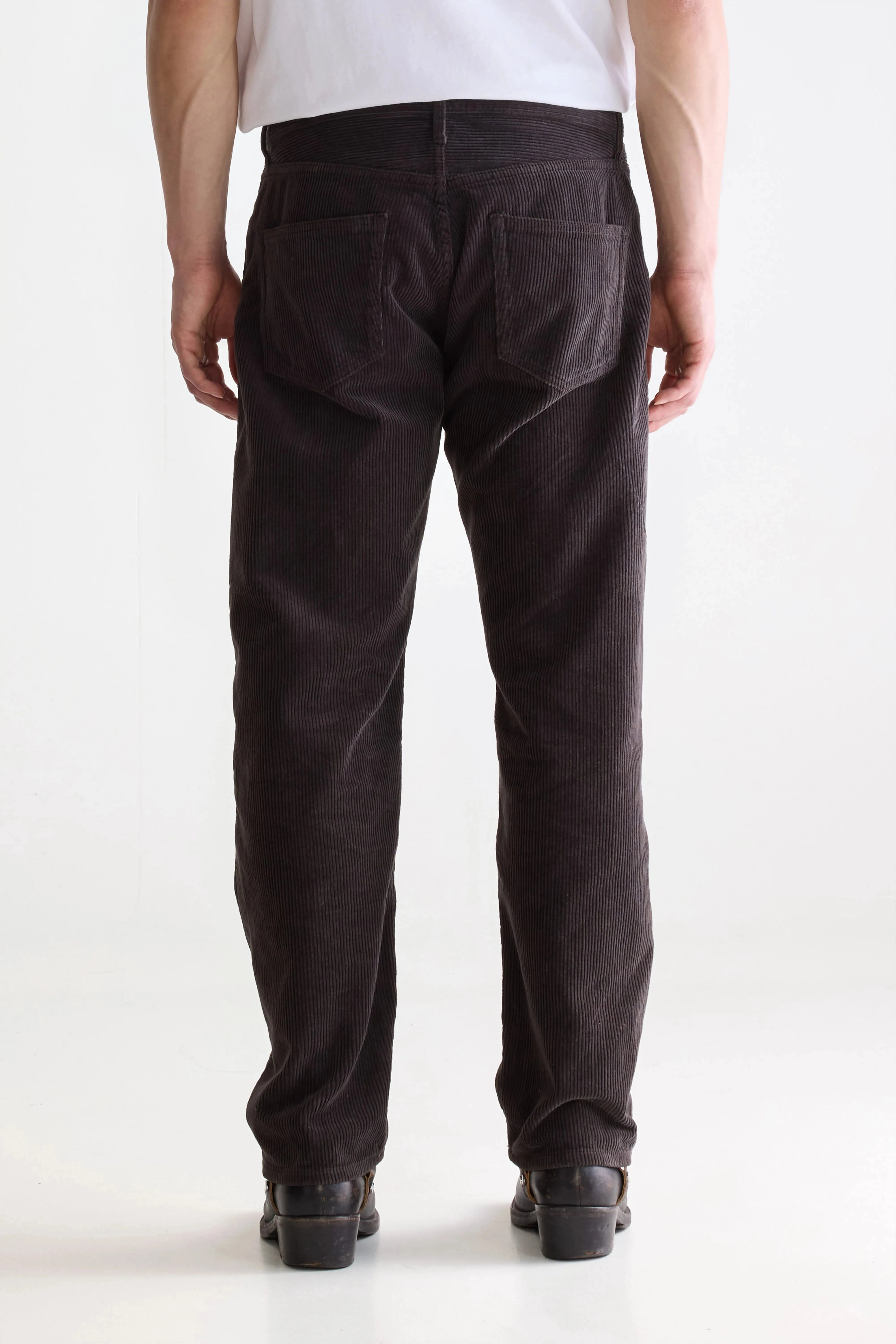 simple design Percy relaxed trousers (252 / M / BLACK SAND)