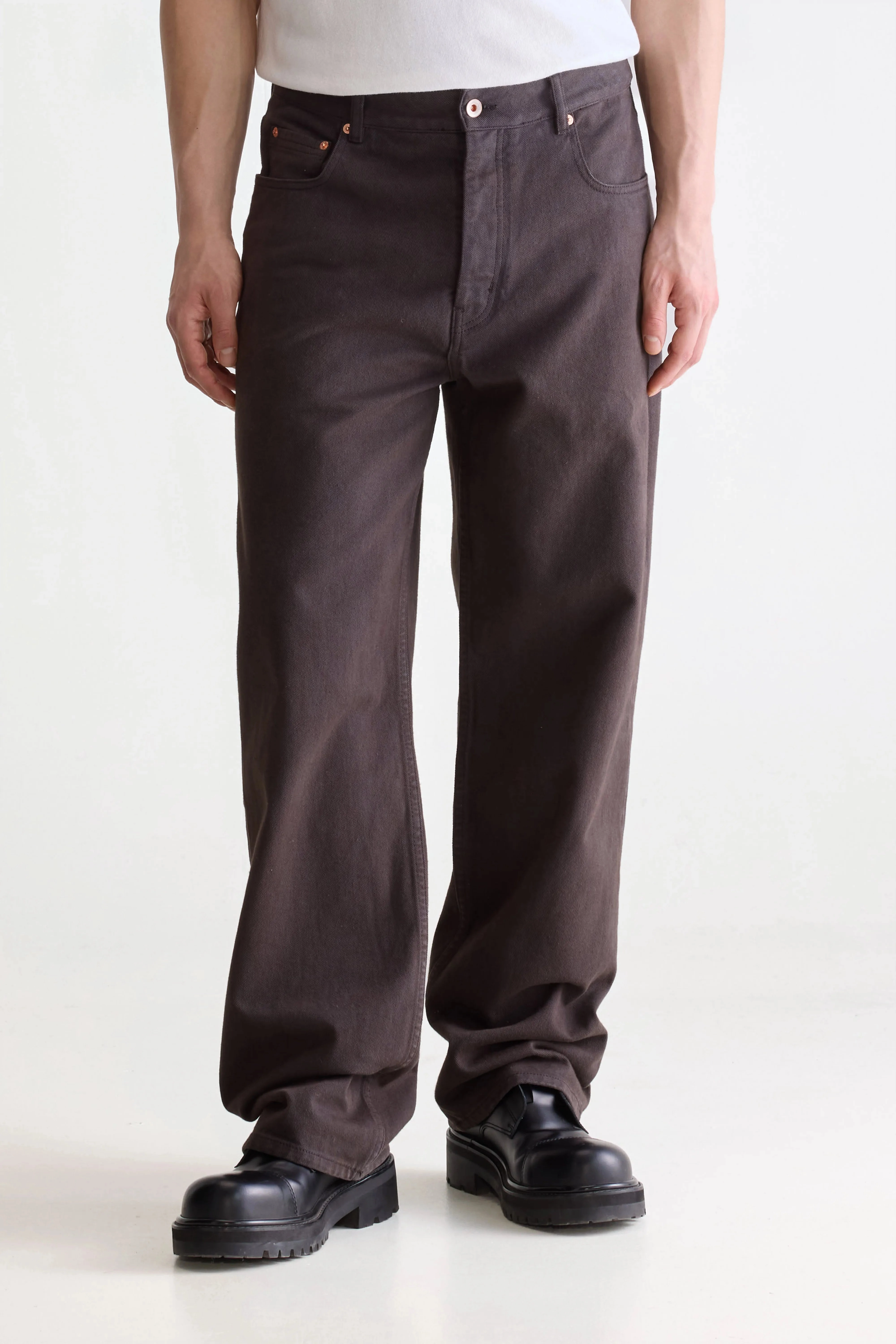 Point straight trousers (252 / M / BELUGA) AdjustableWaistband Double Needle Stitching