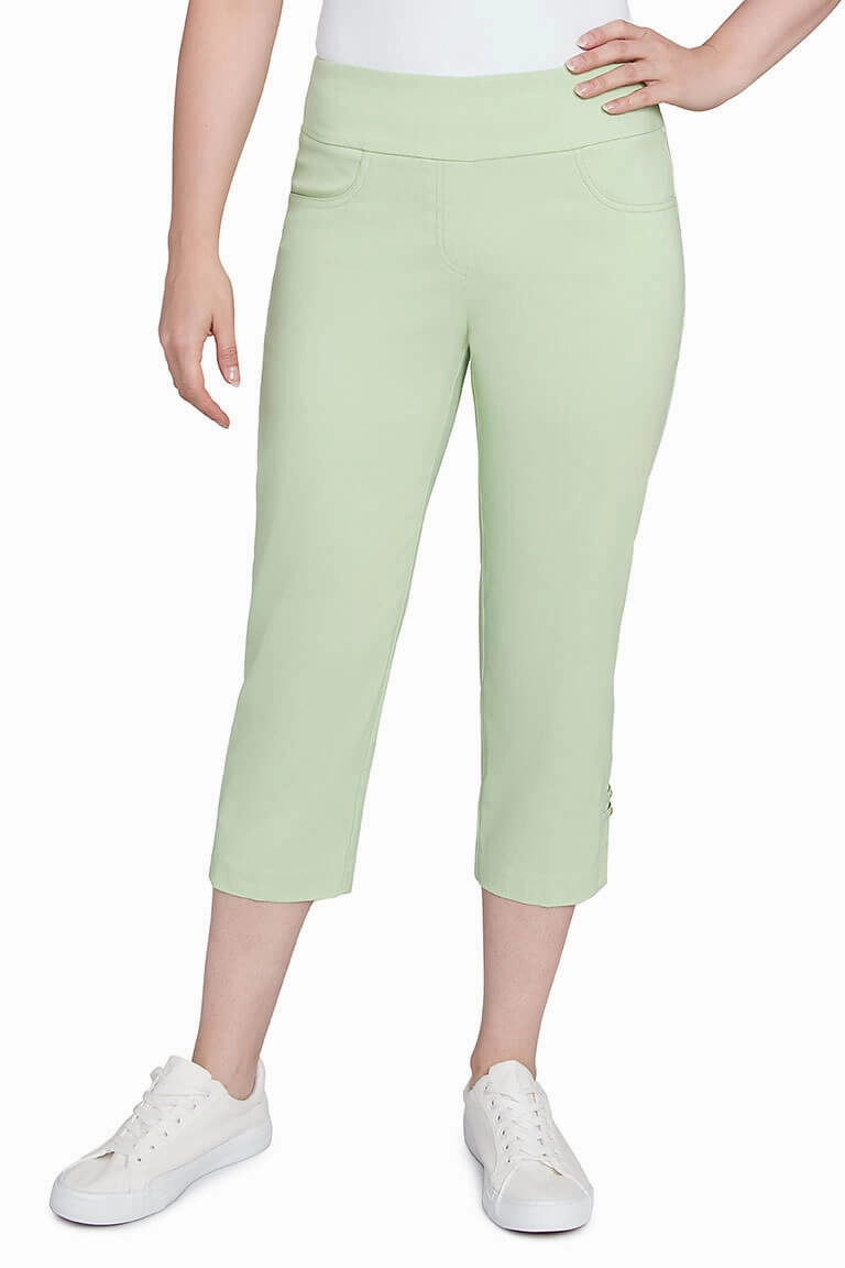 Relaxed Cut OdorResistantFinish Petite I Pink I Can Capri Pant
