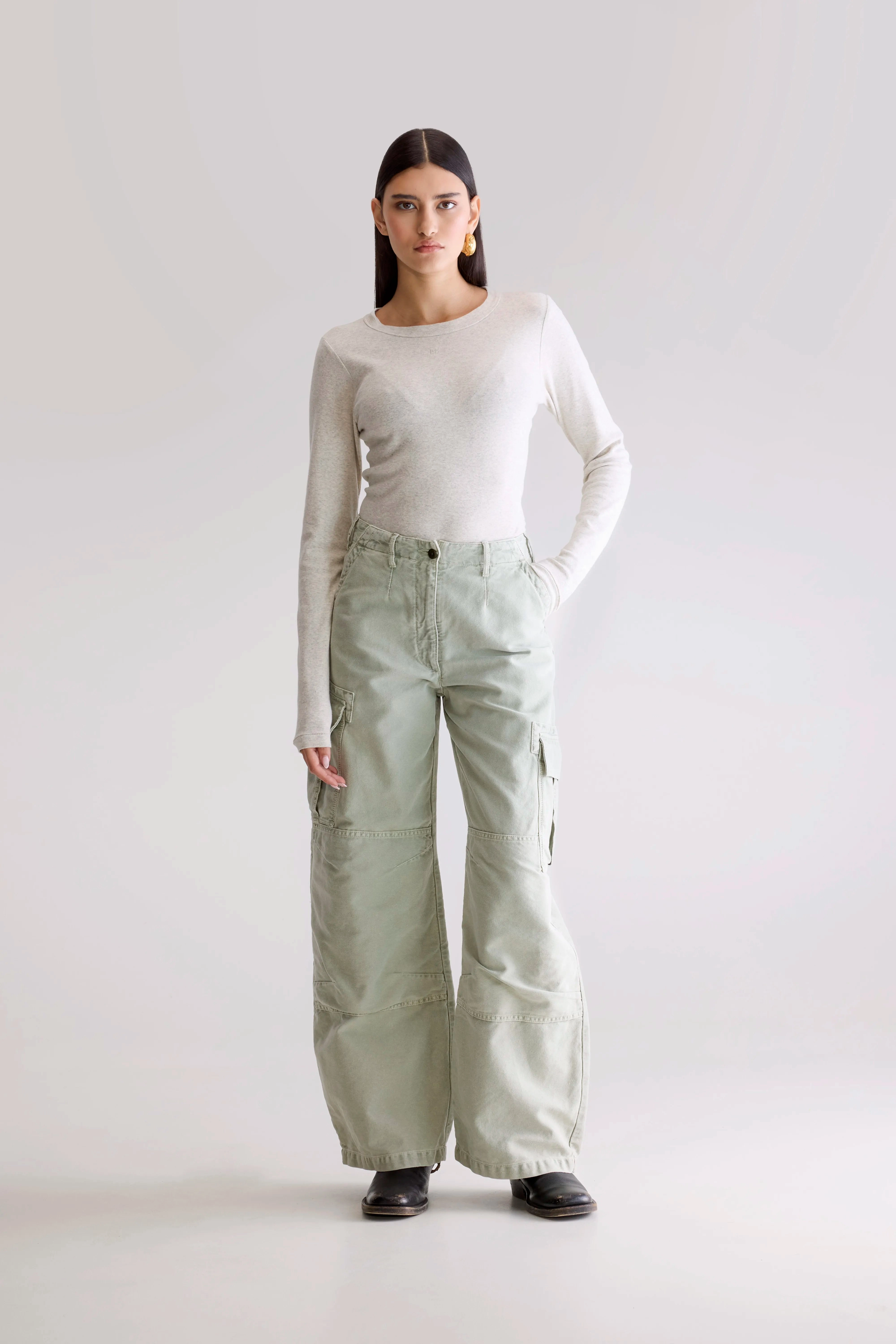 Pozz relaxed pants (252 / W / THYM) Essential Wearable ComfortFit
