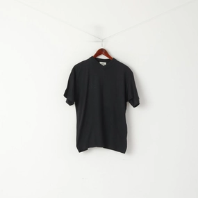 Umbro Men S Shirt Black Cotton V Neck Emroidered Logo Classic Vintage Top Adjustable Hem Chafe Free Armhole