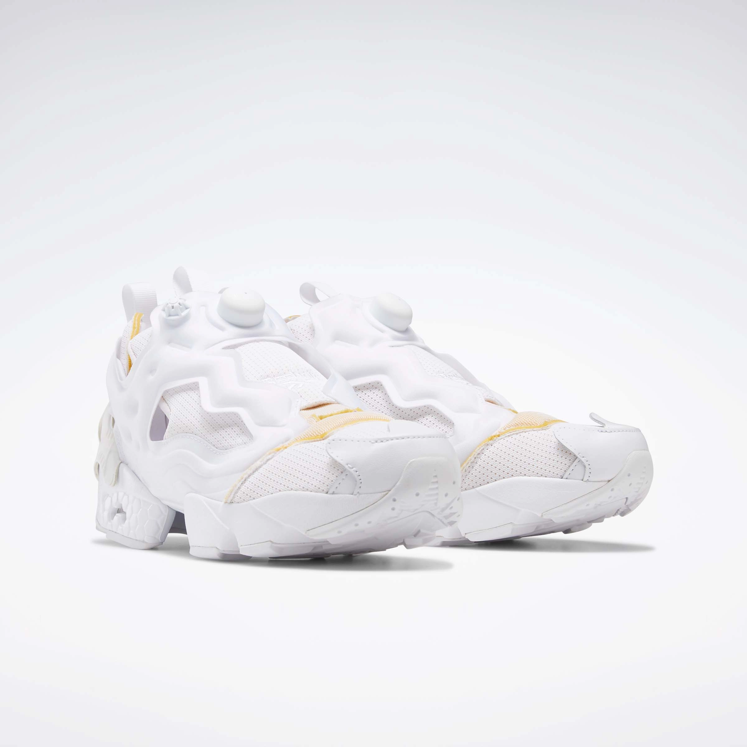 Insta Pump Fury Memory Of - White Move Freely Travel Comfort