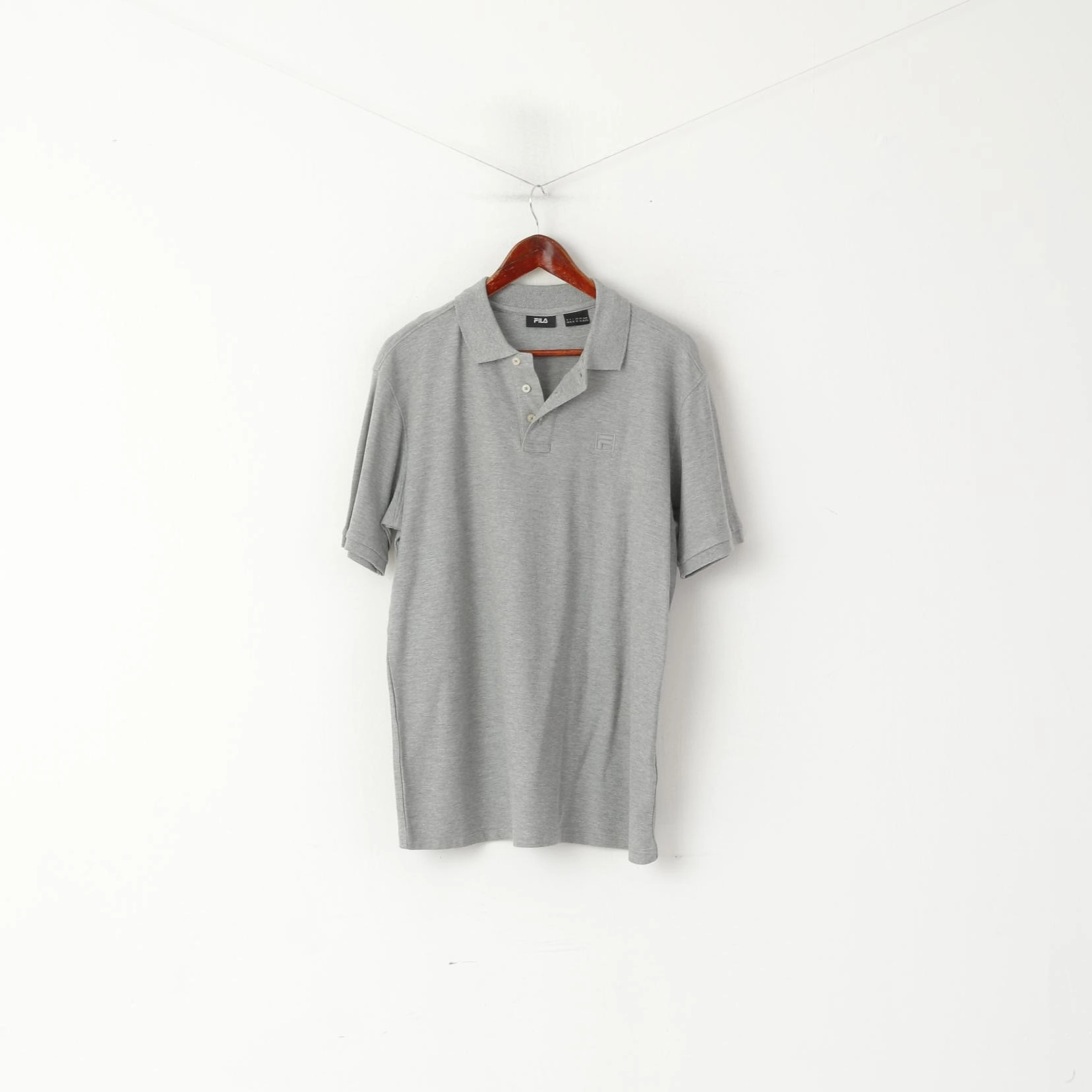 Perfect Fit Wear Fila Men XL Polo Shirt Grey Cotton Plain Sportswear Short Sleeve Detailed Buttons Top
