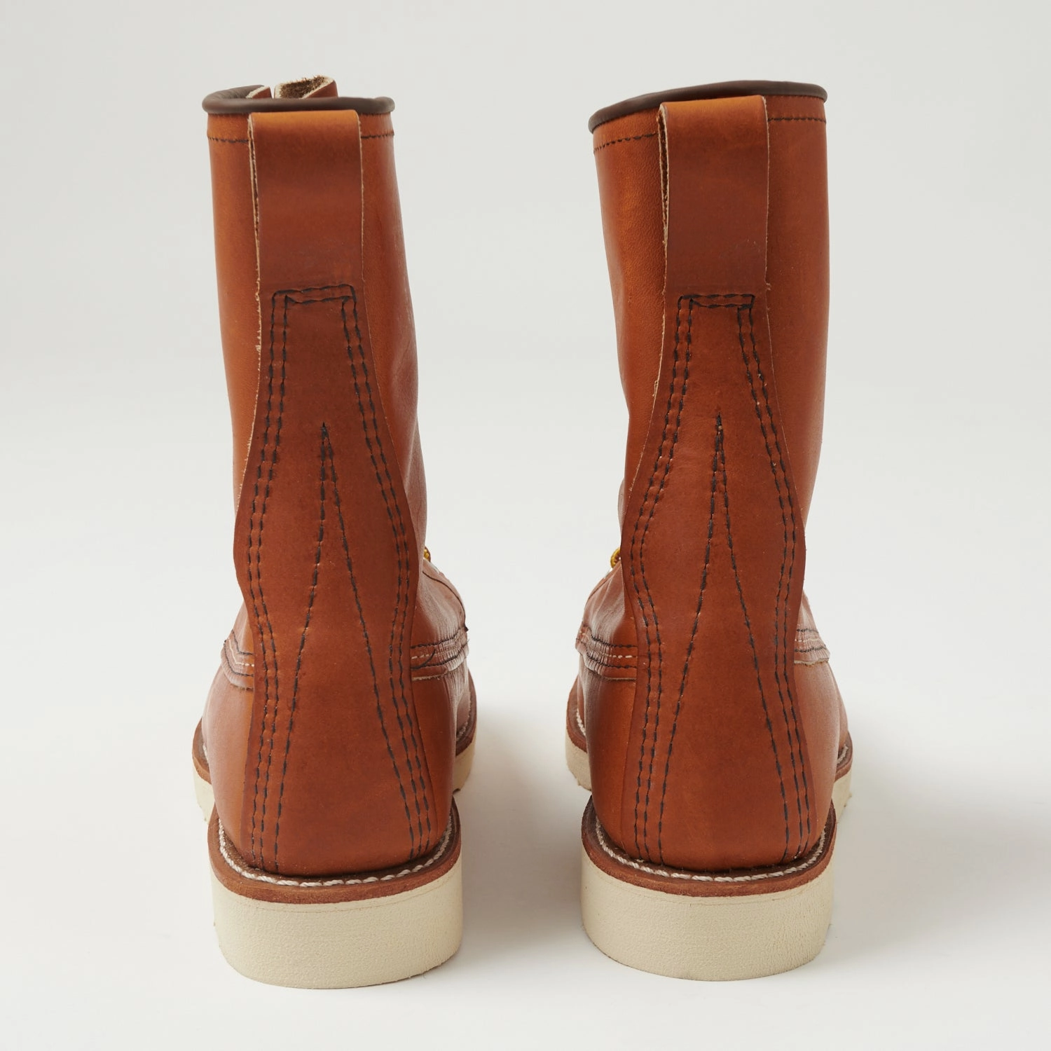 Red Wing 0877 Classic Moc Toe Boot - Oro Original All-Purpose Footwear