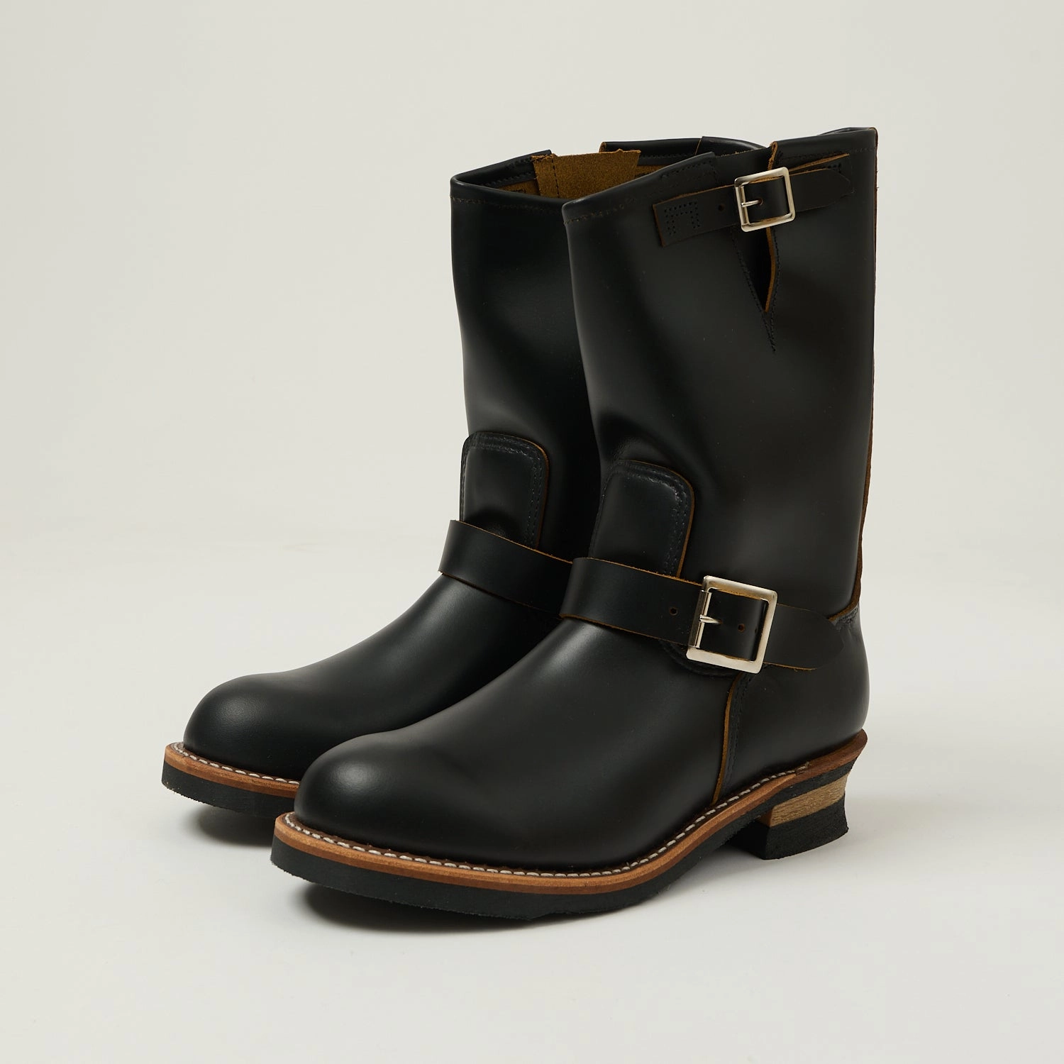 Quick Step Boots Modern Look Red Wing 2966 Engineer Boots - Black Klondike