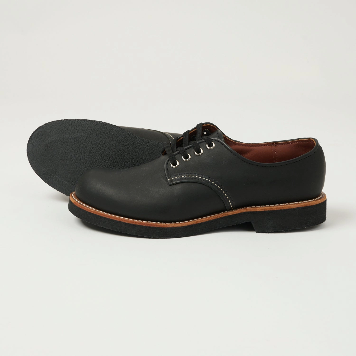 Classic Edge Understated Styler Red Wing 8059 Foreman Oxford Shoe - Black