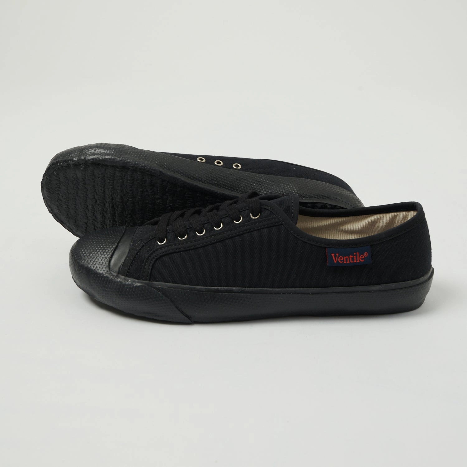 Flexible Grip Reproduction of Found 1960's Canadian Military Trainer - Black