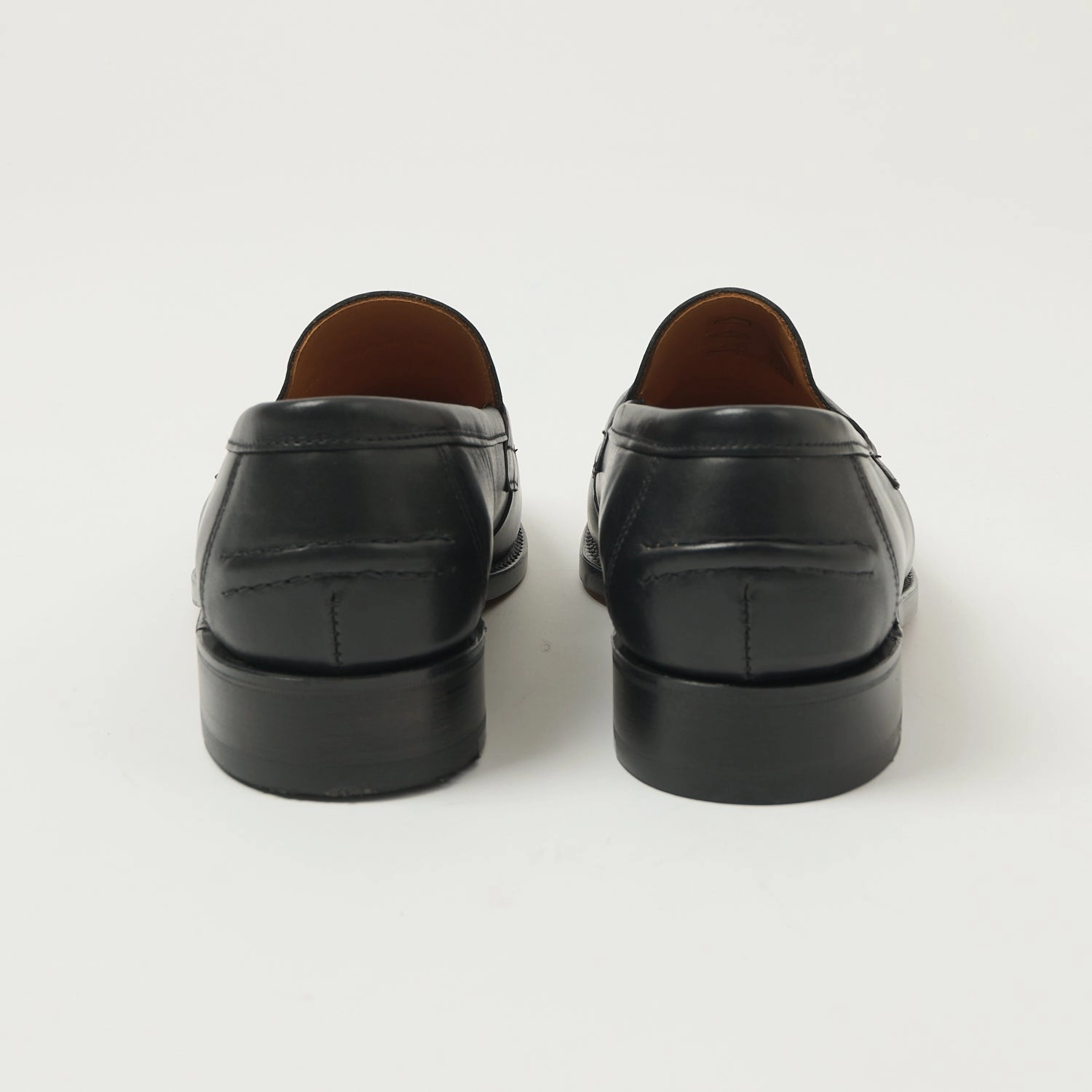 Sanders Aldwych Buttseam Penny Loafer - Black Calf Stylish Design