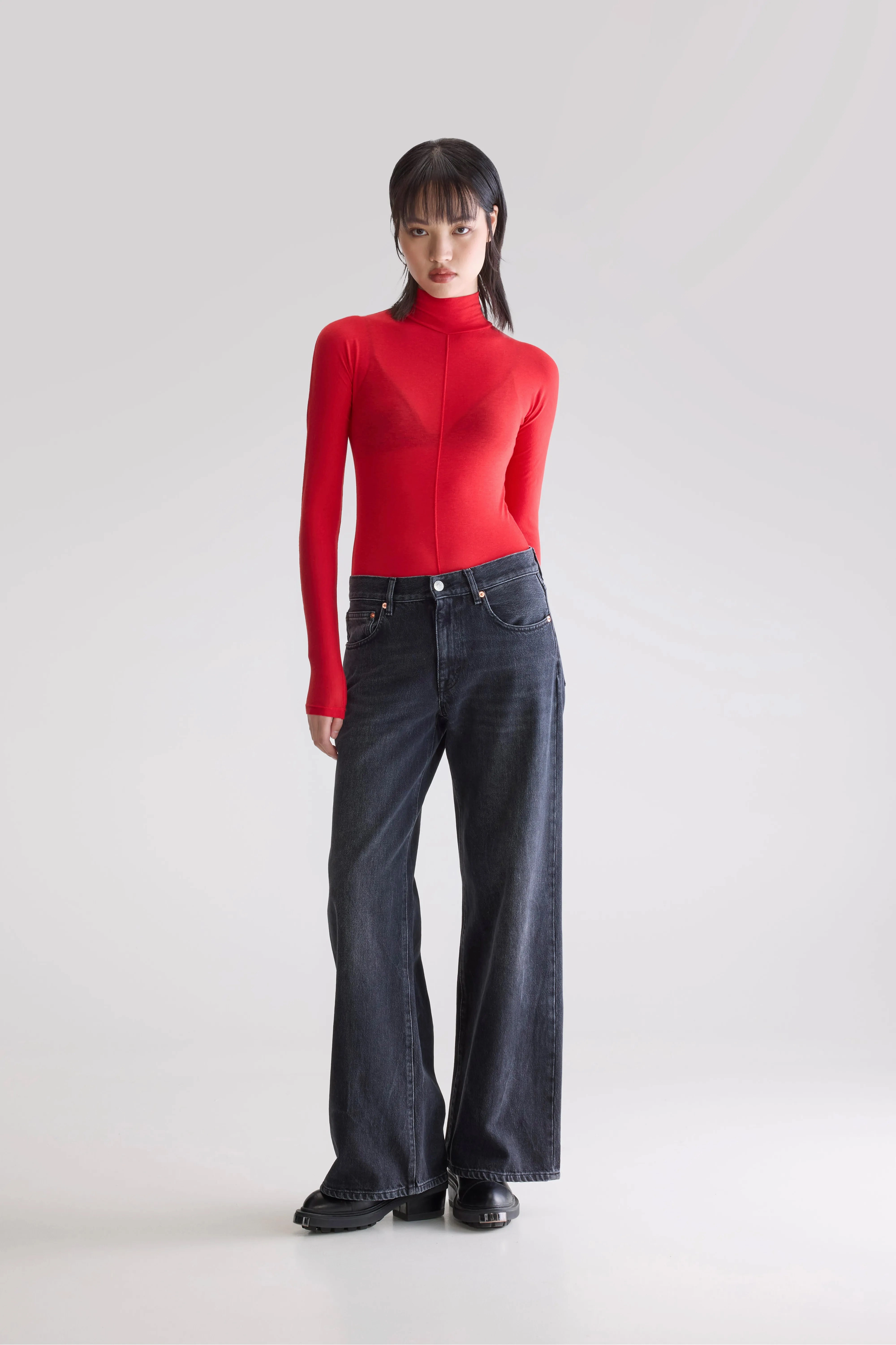 Universal Fit Sizing Garment Washed Softness Denim N. 97 wide jeans (252 / W / USED BLACK)