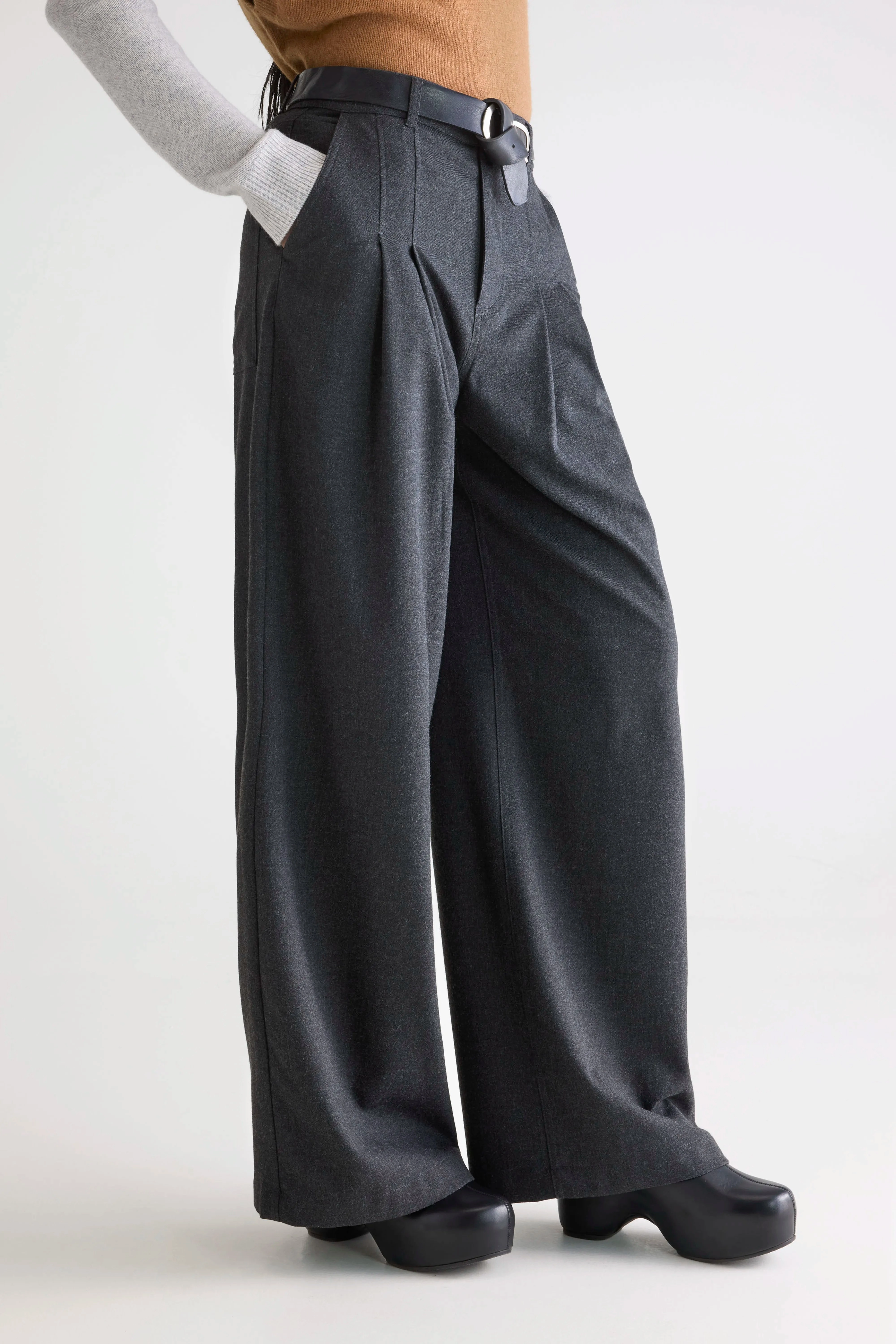 Sixtine tailored trousers (252 / W / ANTHRACITE) HighWaistSupport