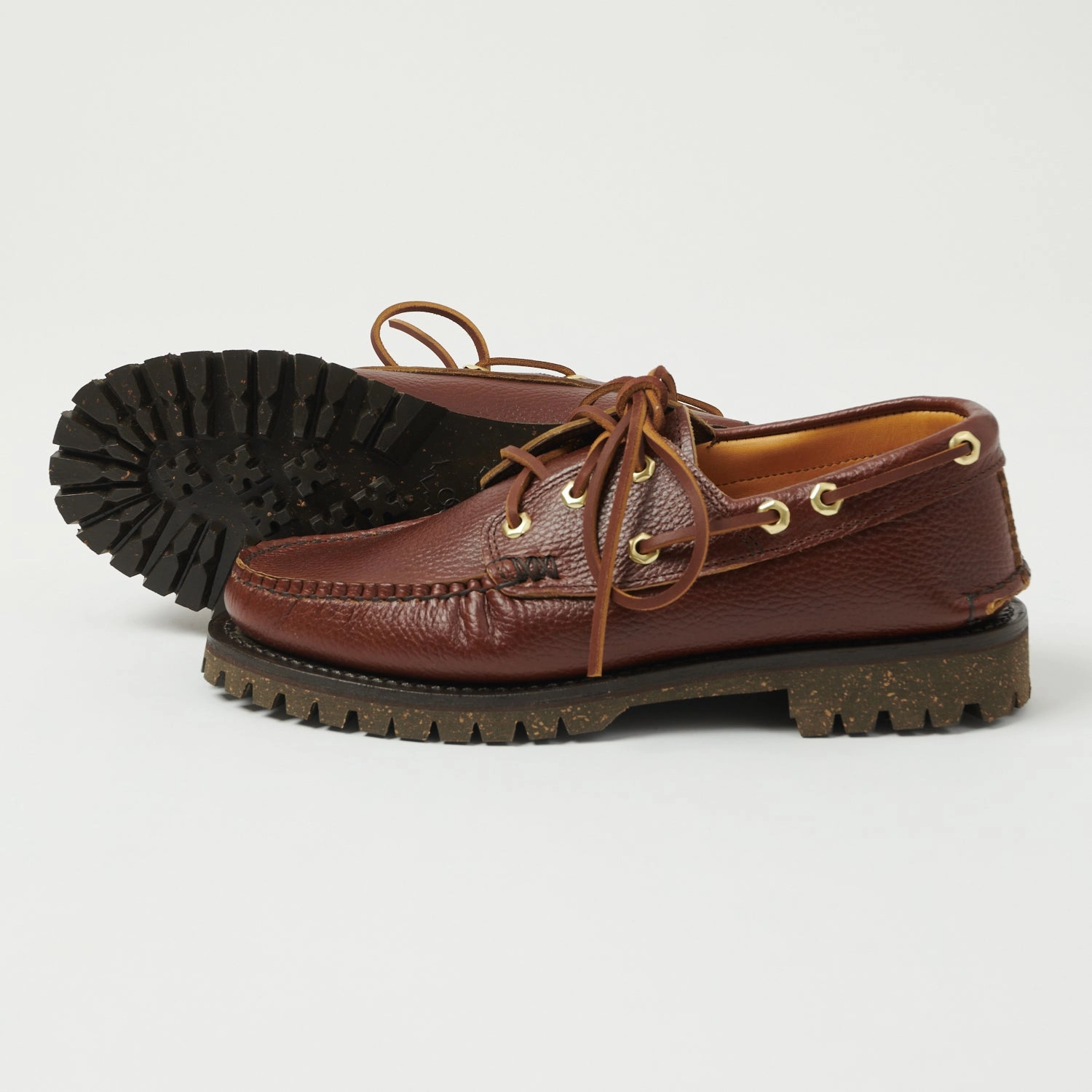 Yuketen Hex Eye w/ Lug Sole Boat Shoe - Grizzly Brown Preppy Tone Resort Mood