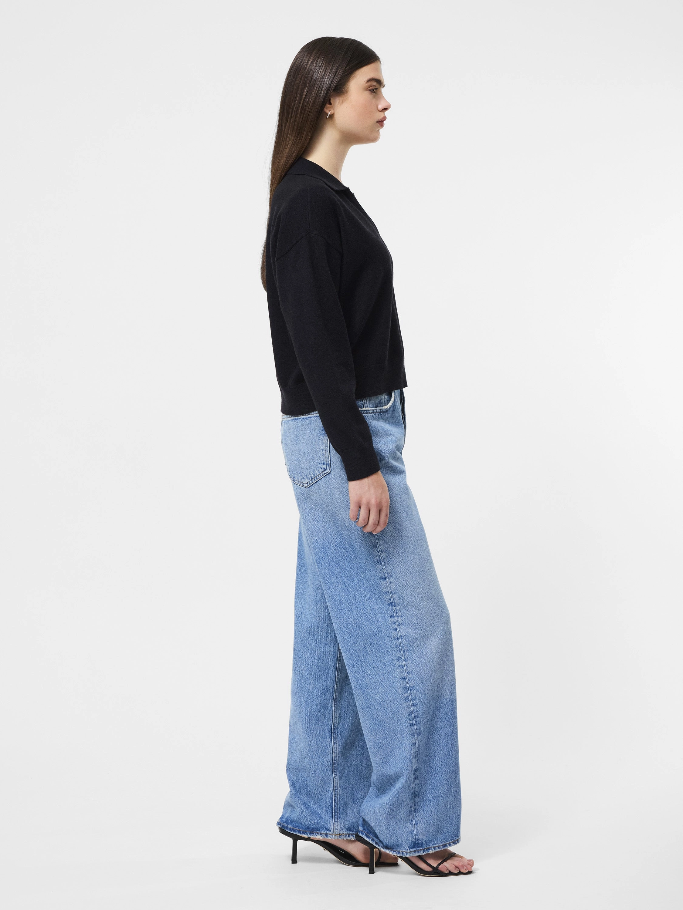 Ventilated Armhole Design UV Protection Fabric Sloane Knit Collared Pullover