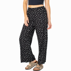 Natural Movement Flexible Ankle Cuffs Women's Midnight Avenue Pant