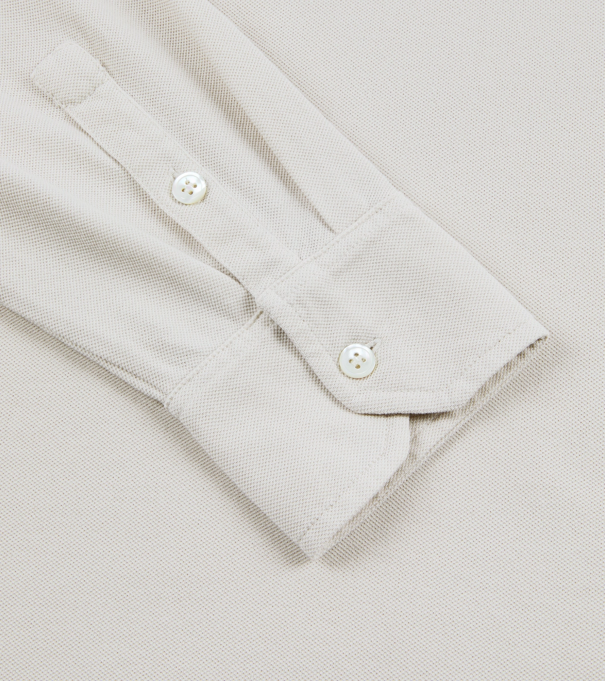 Soft Collar Construction Relaxed Outfit Trunk Moxon Long Sleeve Polo Shirt: Cream