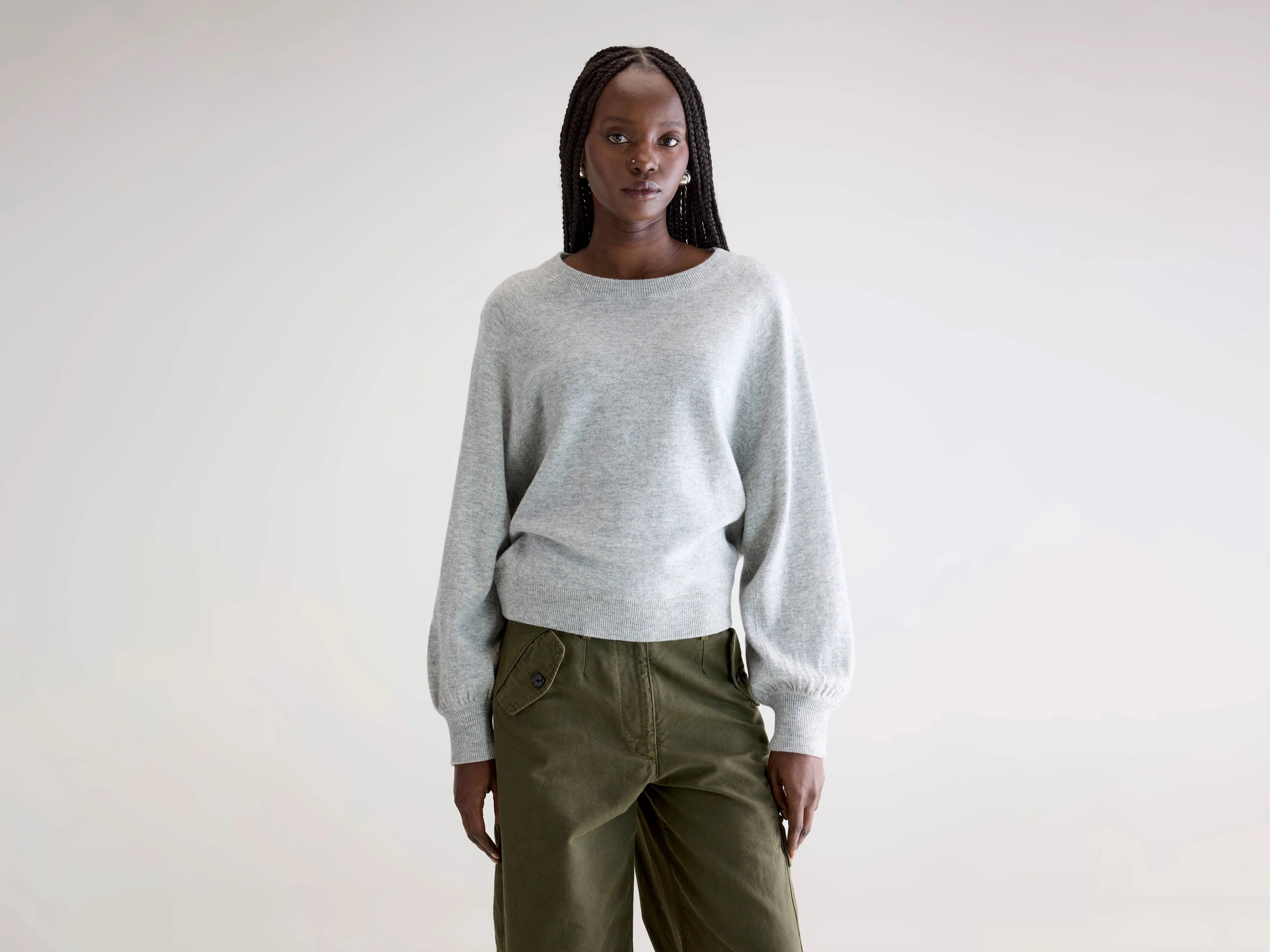 Spanne crewneck sweater (252 / W / LIGHT GREY) Gentle Stretch Waistband Lightweight Fabric