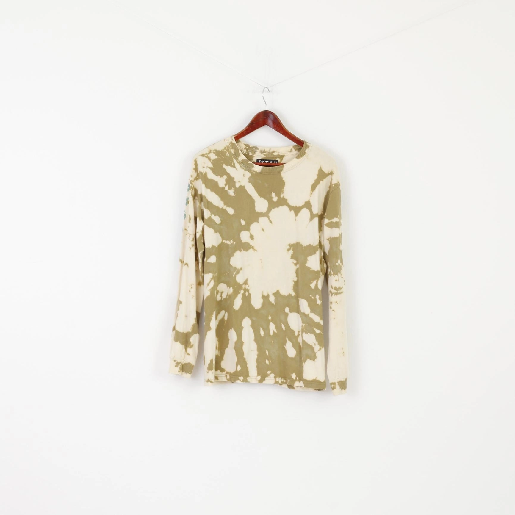 Soft Waistband STAY Men M Long Sleeved Shirt Cream Colored Cotton Rainey Crew Neck Top