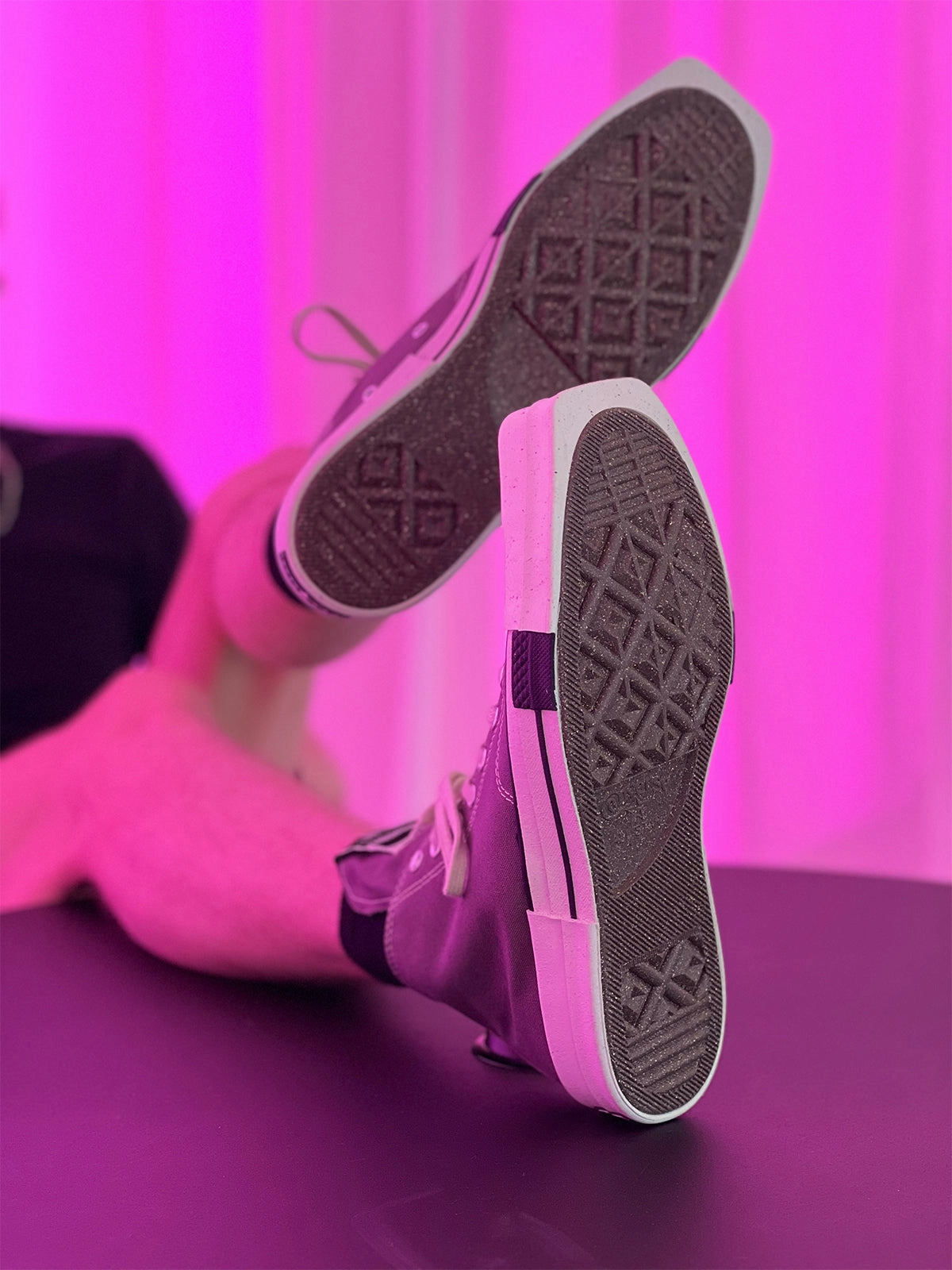 Turbodrk Laceless Sneakers - Dust Dynamic Flexibility