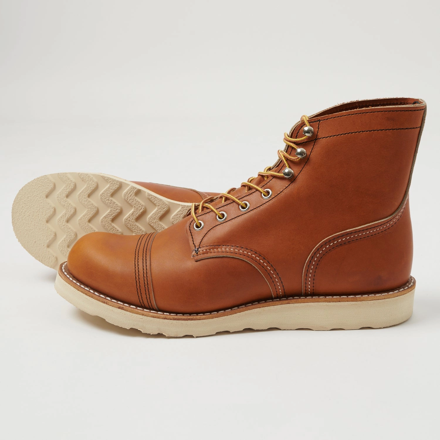 Cold Days Layering Style Red Wing 8089 6" Iron Ranger Boots - Legacy Oro