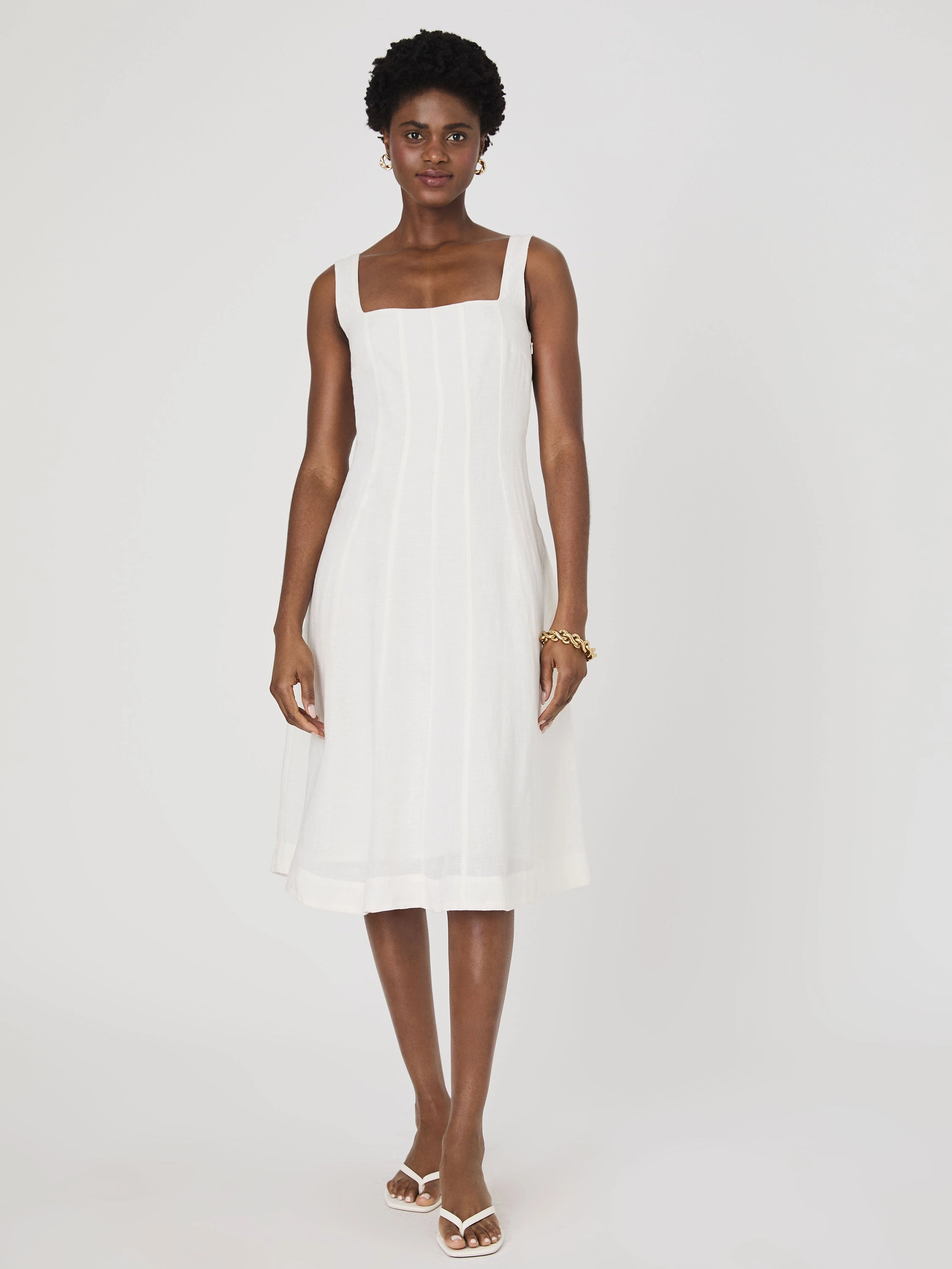 All-Purpose Wear Birdie Linen Square Neck Midi Dress