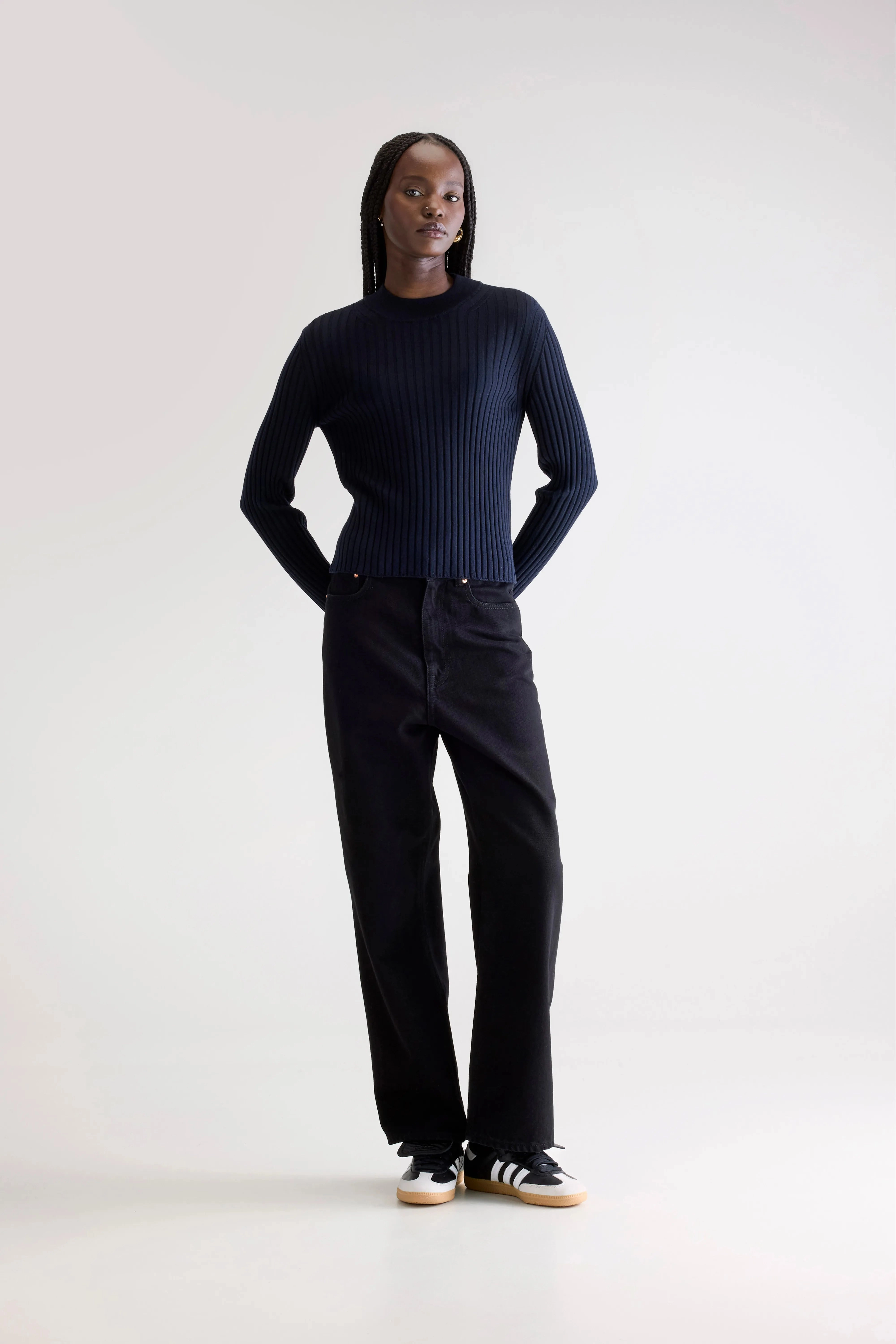 Hand Linked Seams Aslyt slim sweater (252 / W / NAVY)