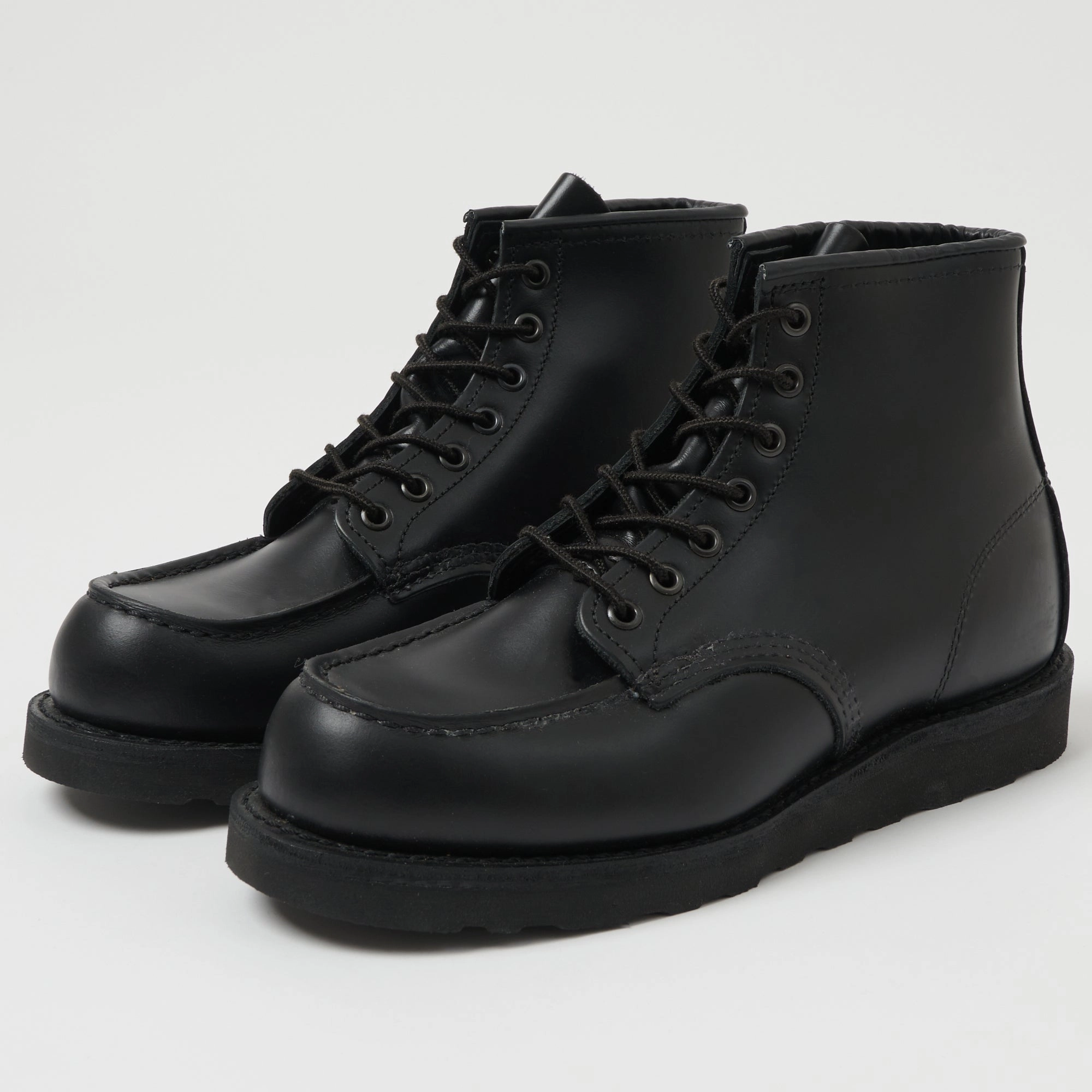 Minimal Chicwear Relaxed Day Red Wing 8137 6" Moc Toe Boots - Triple Black