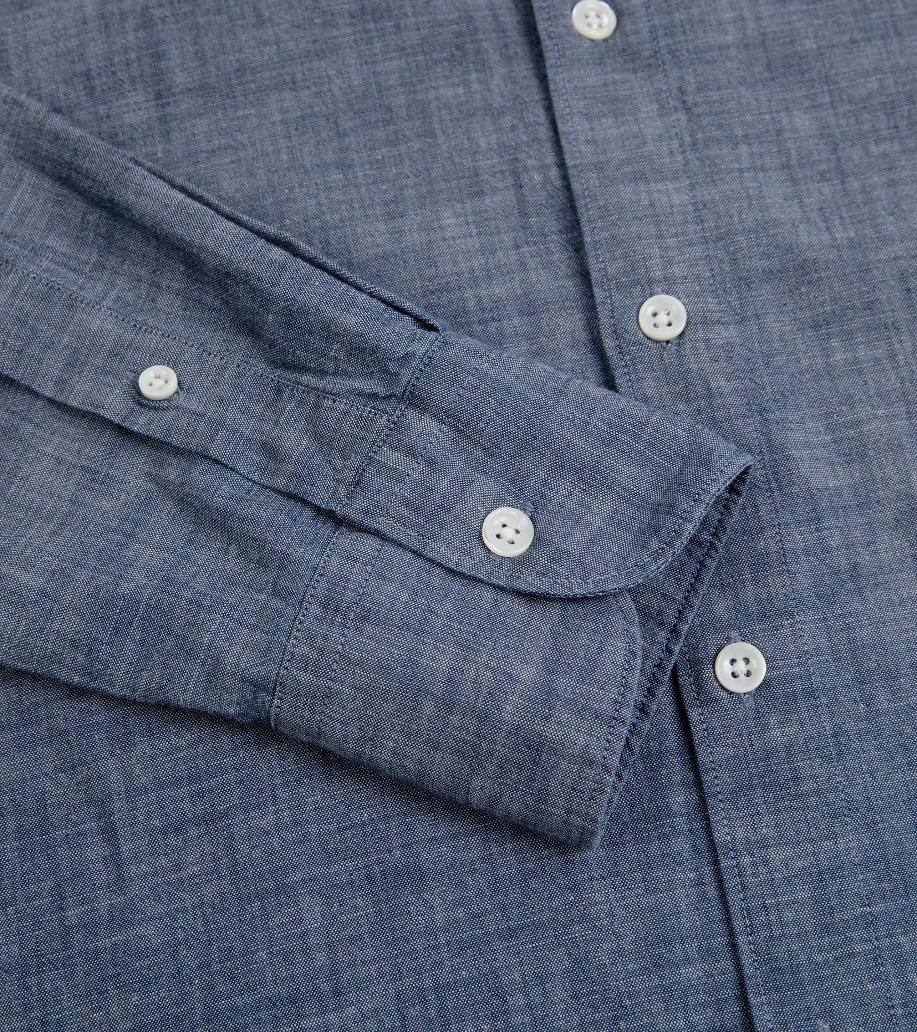 Relaxed Style Trunk Austin Japanese Chambray Shirt: Dark Blue