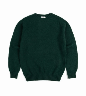 Trunk Goswell Brushed Lambswool Crew Neck Sweater: Bottle Green WrinkleResistant Yarn