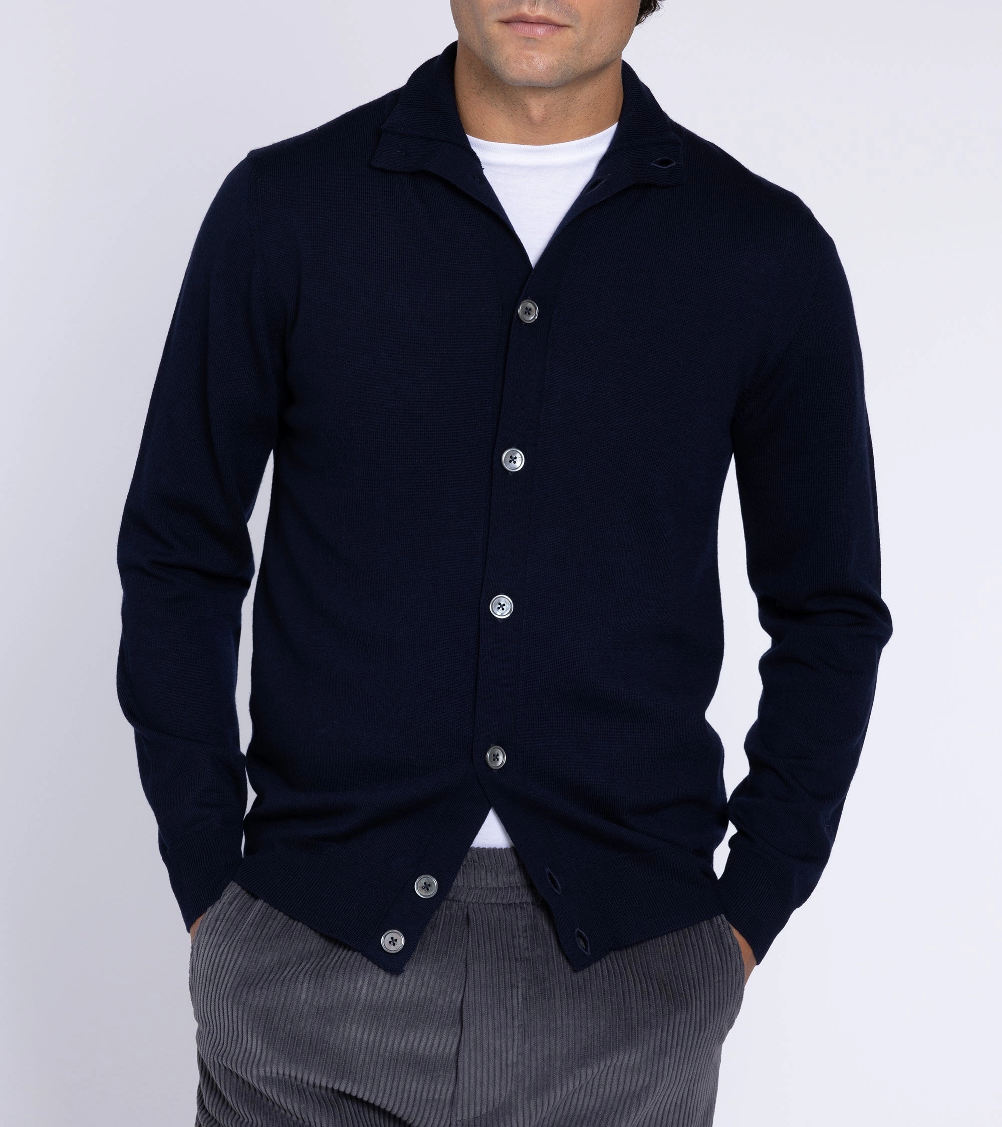 Loop Back Finish Trunk Stratton Merino Cardigan: Navy
